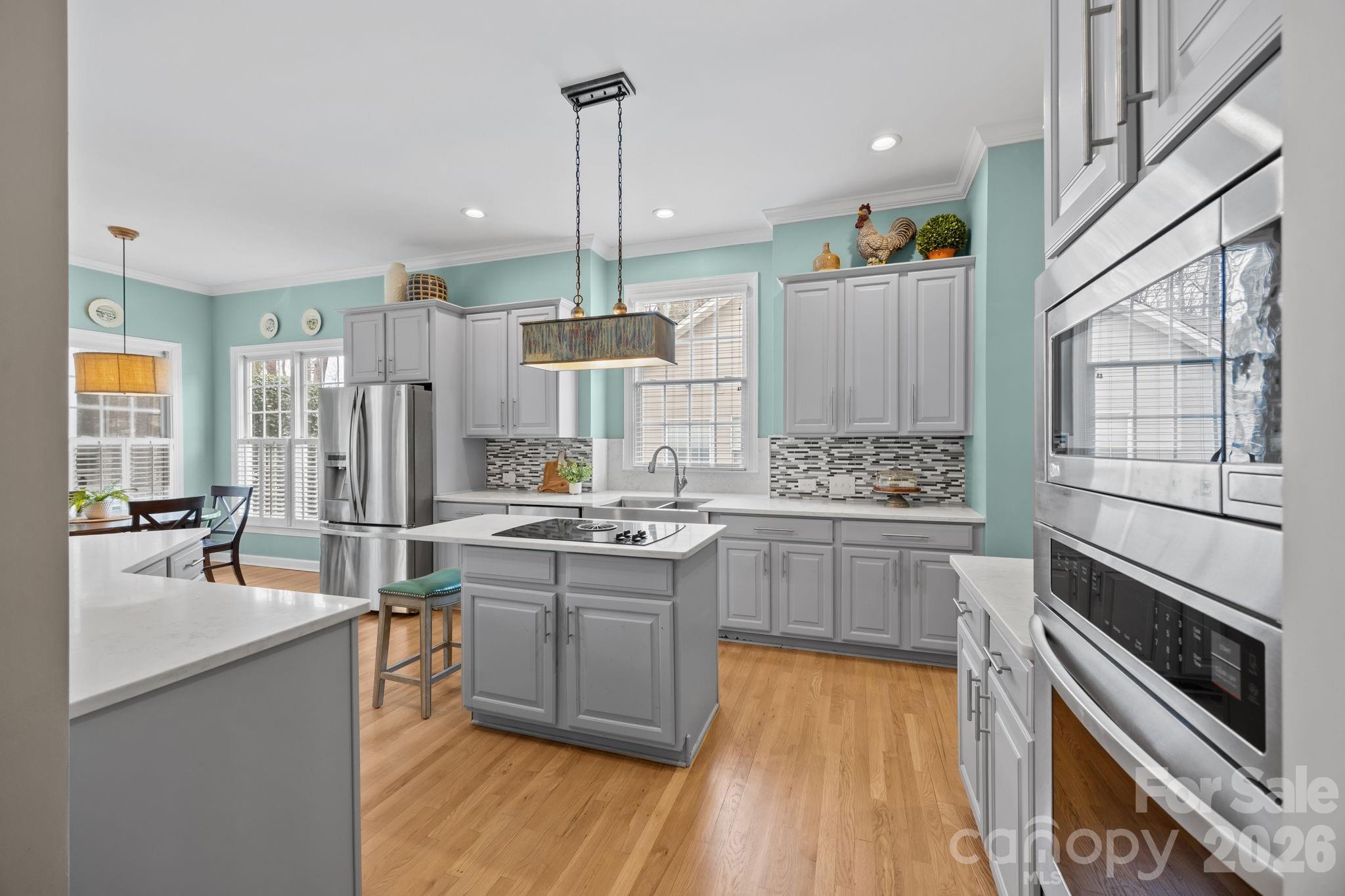 10018 Devonshire Drive