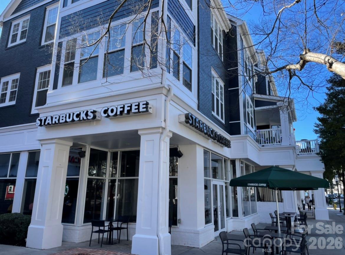 10018 Devonshire Drive