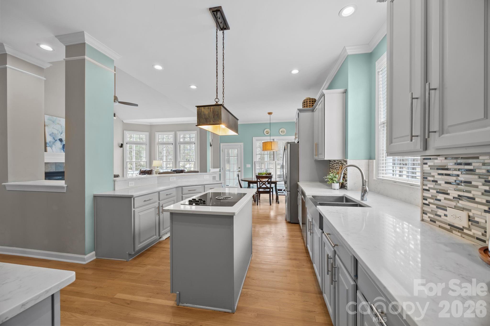 10018 Devonshire Drive