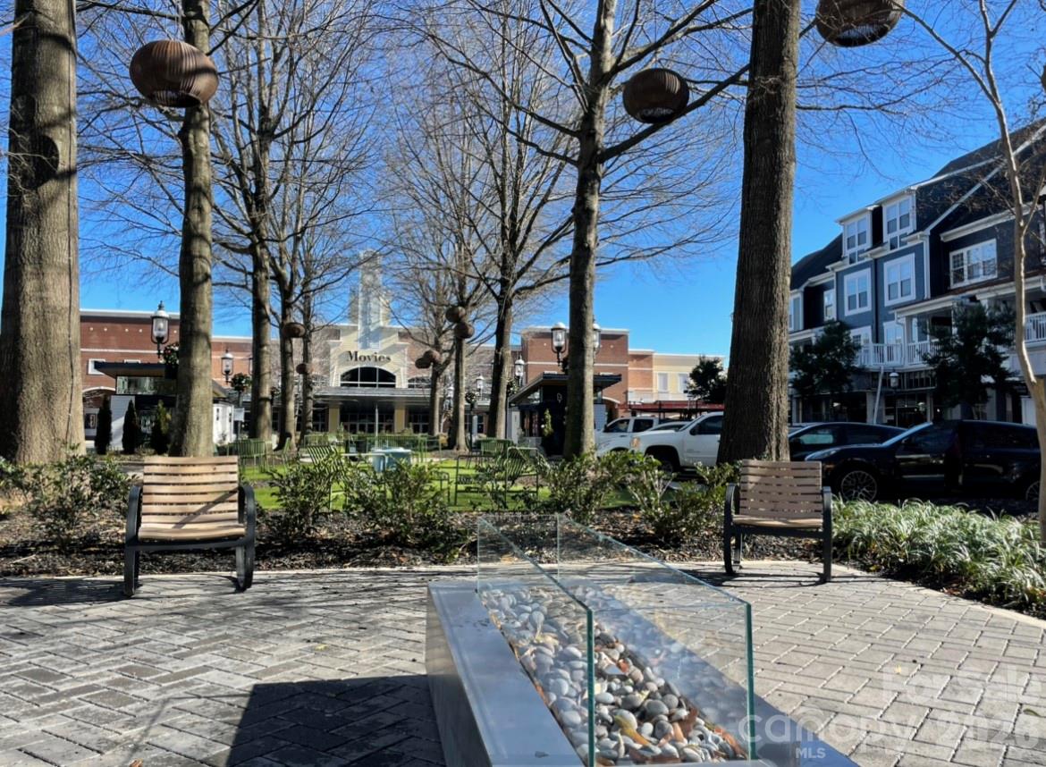 10018 Devonshire Drive