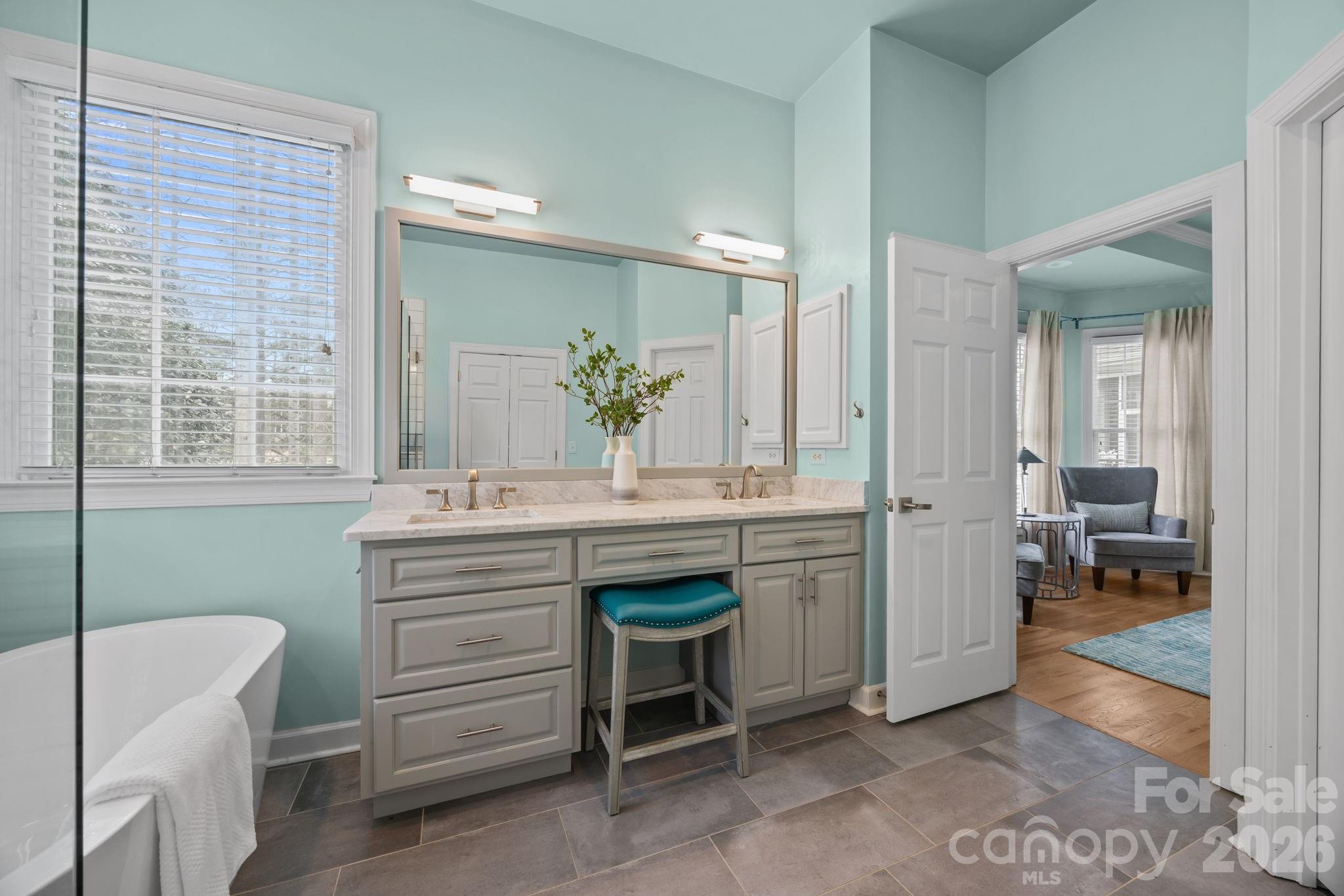 10018 Devonshire Drive