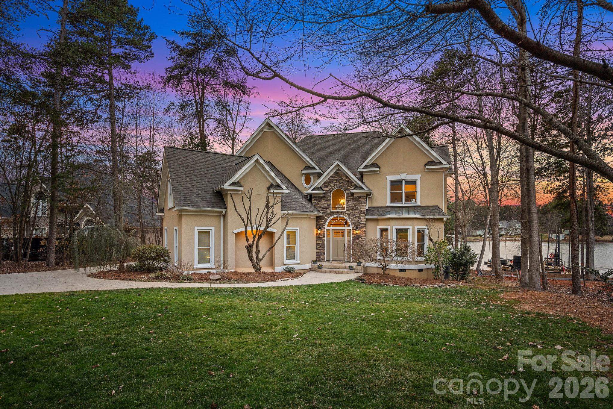 124 Cedar Bluff Lane