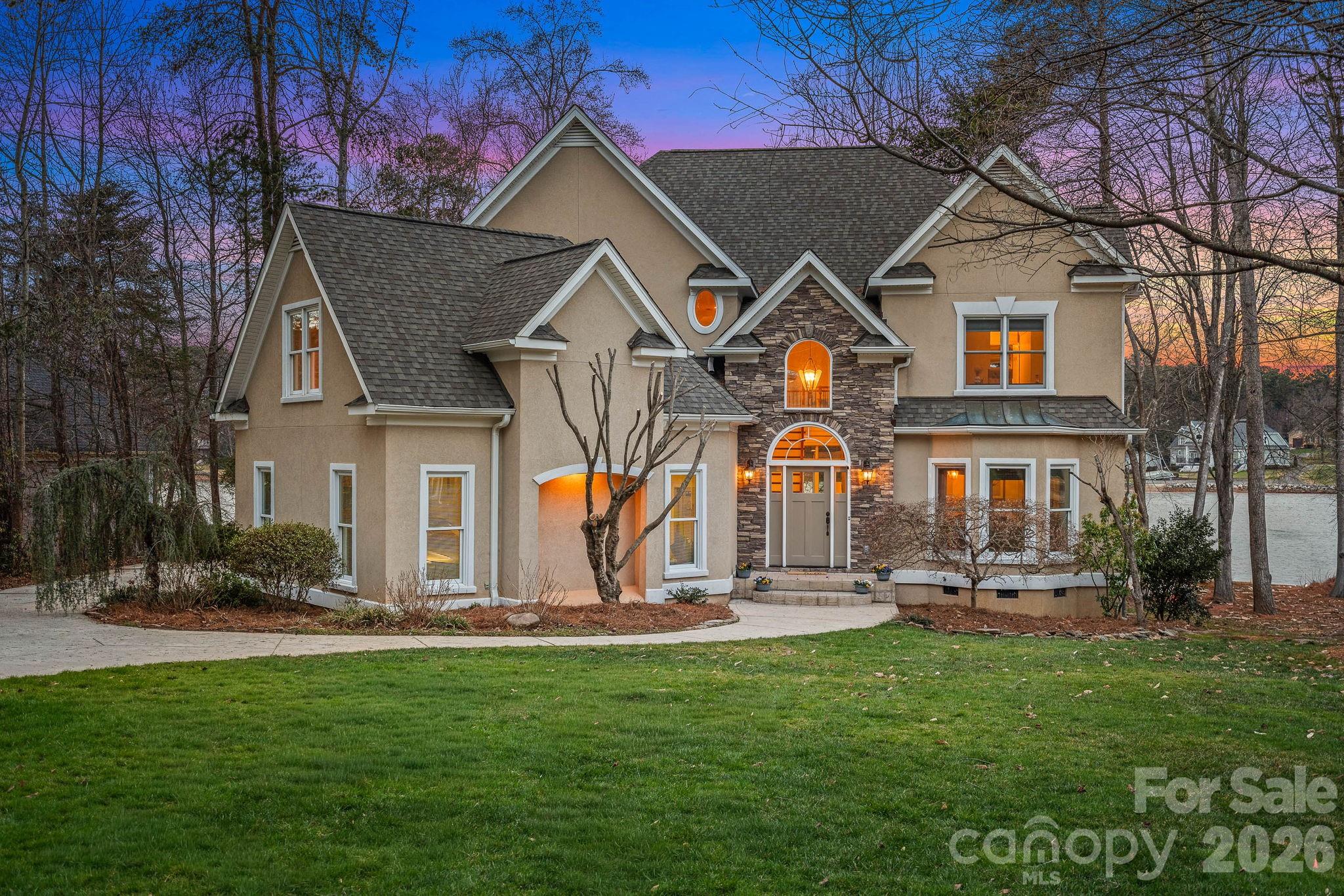 124 Cedar Bluff Lane