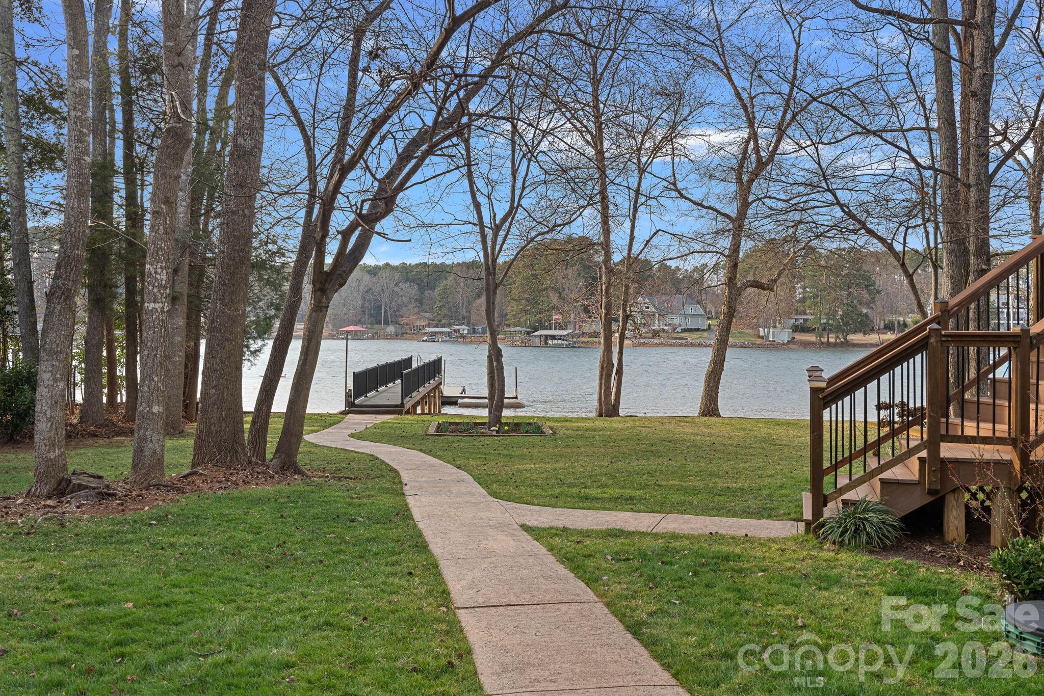 124 Cedar Bluff Lane