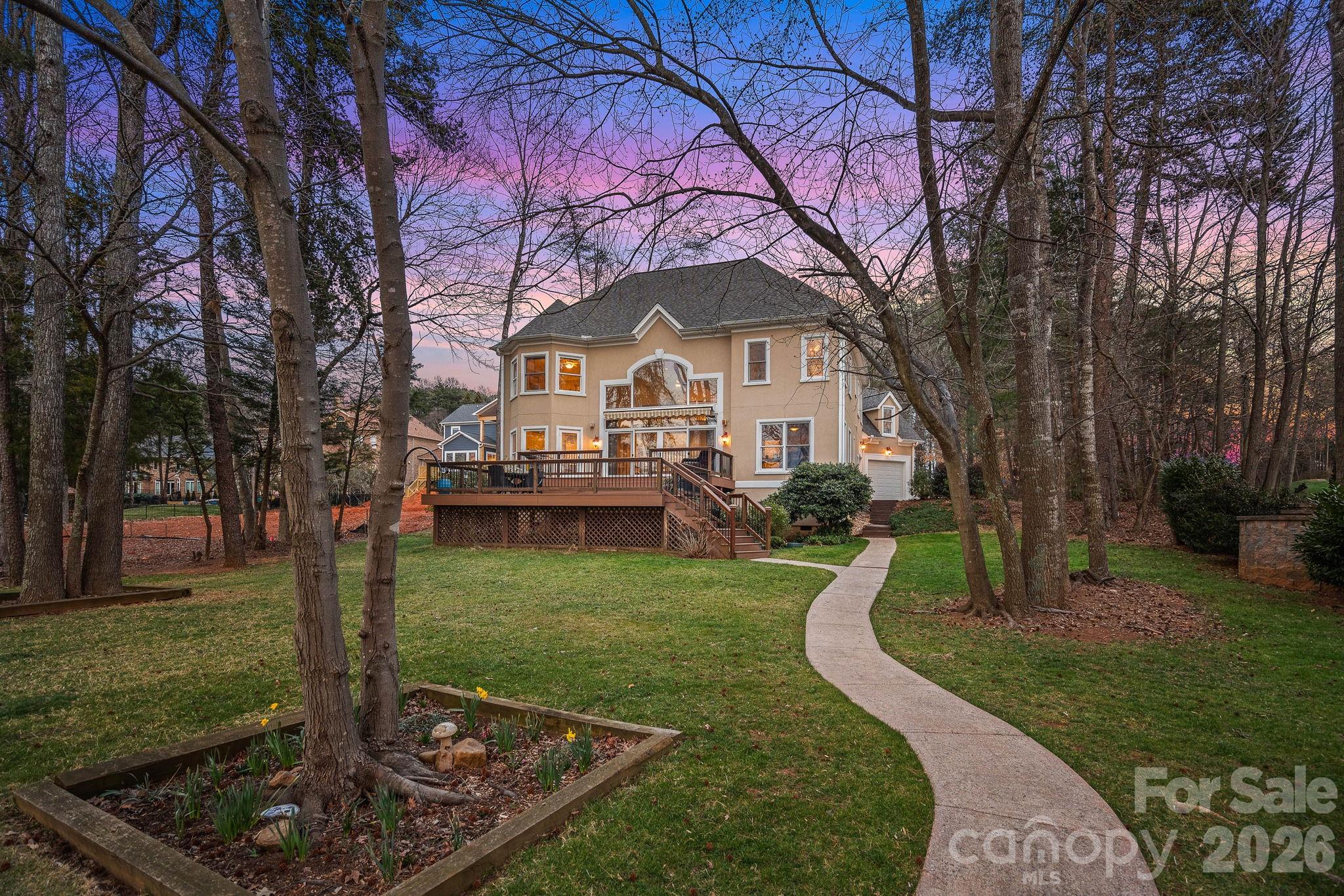 124 Cedar Bluff Lane