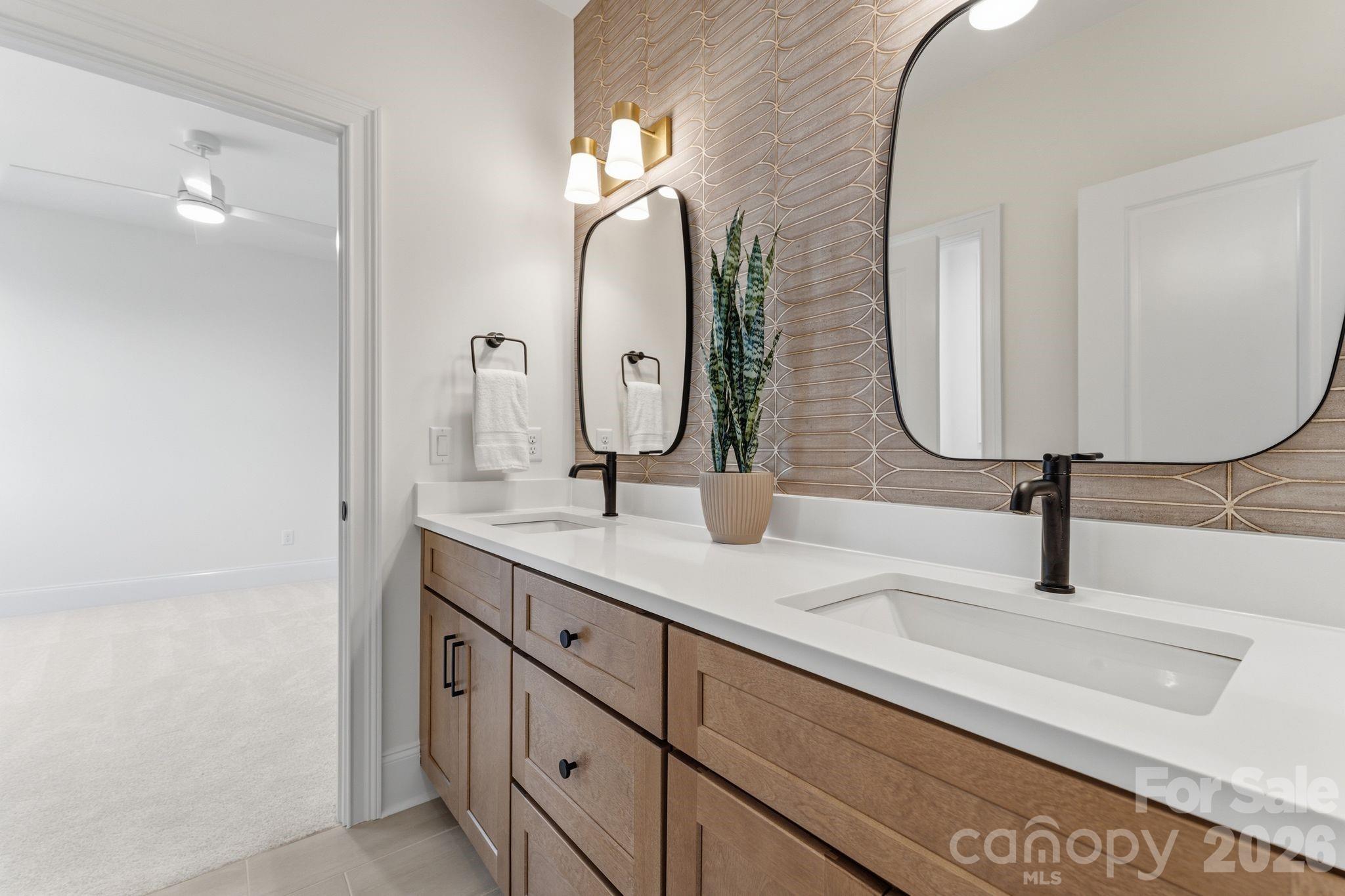 6528 Great Blue Path Unit: 2