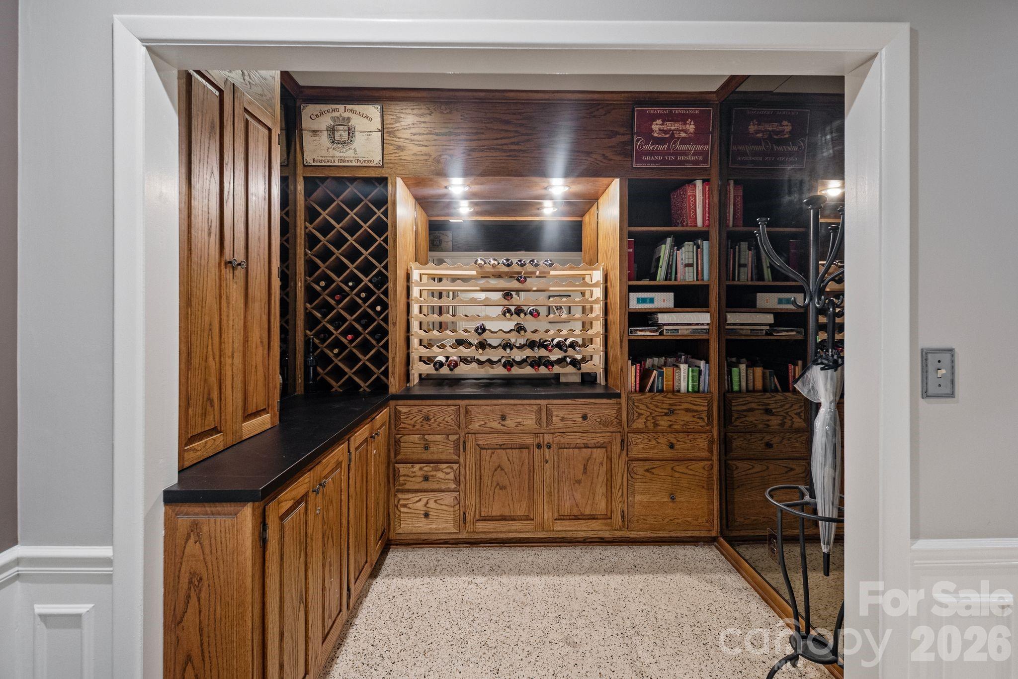 2082 2nd Street Drive NW