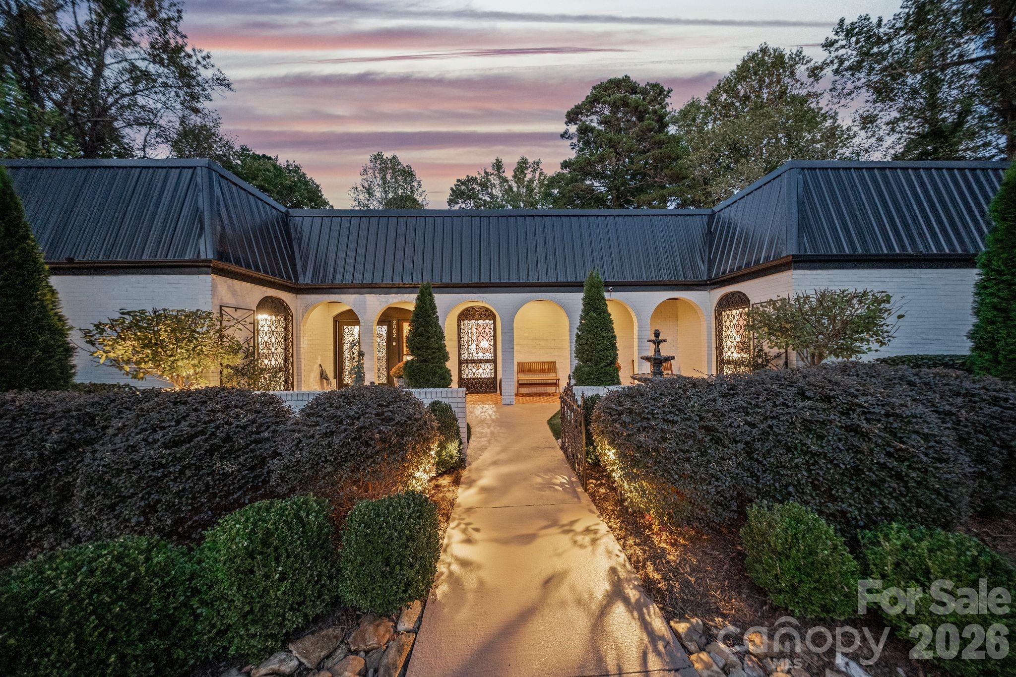 2082 2nd Street Drive NW