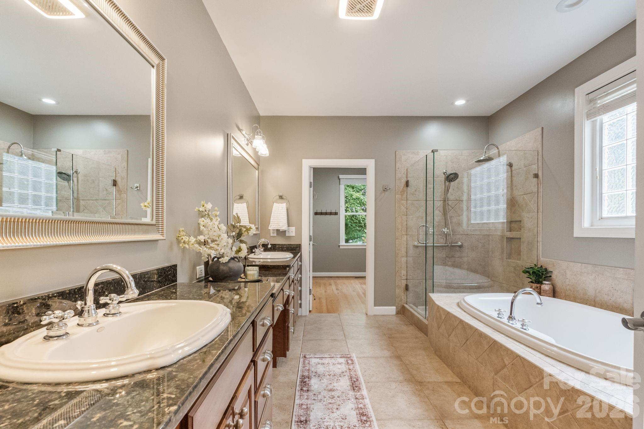 182 Broadview Circle