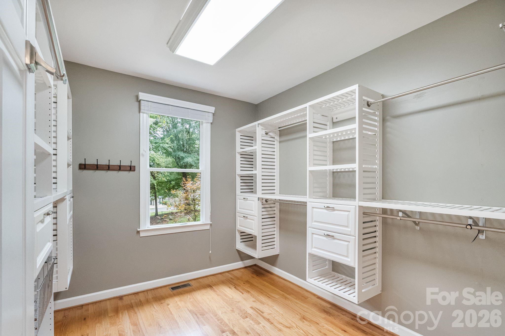 182 Broadview Circle