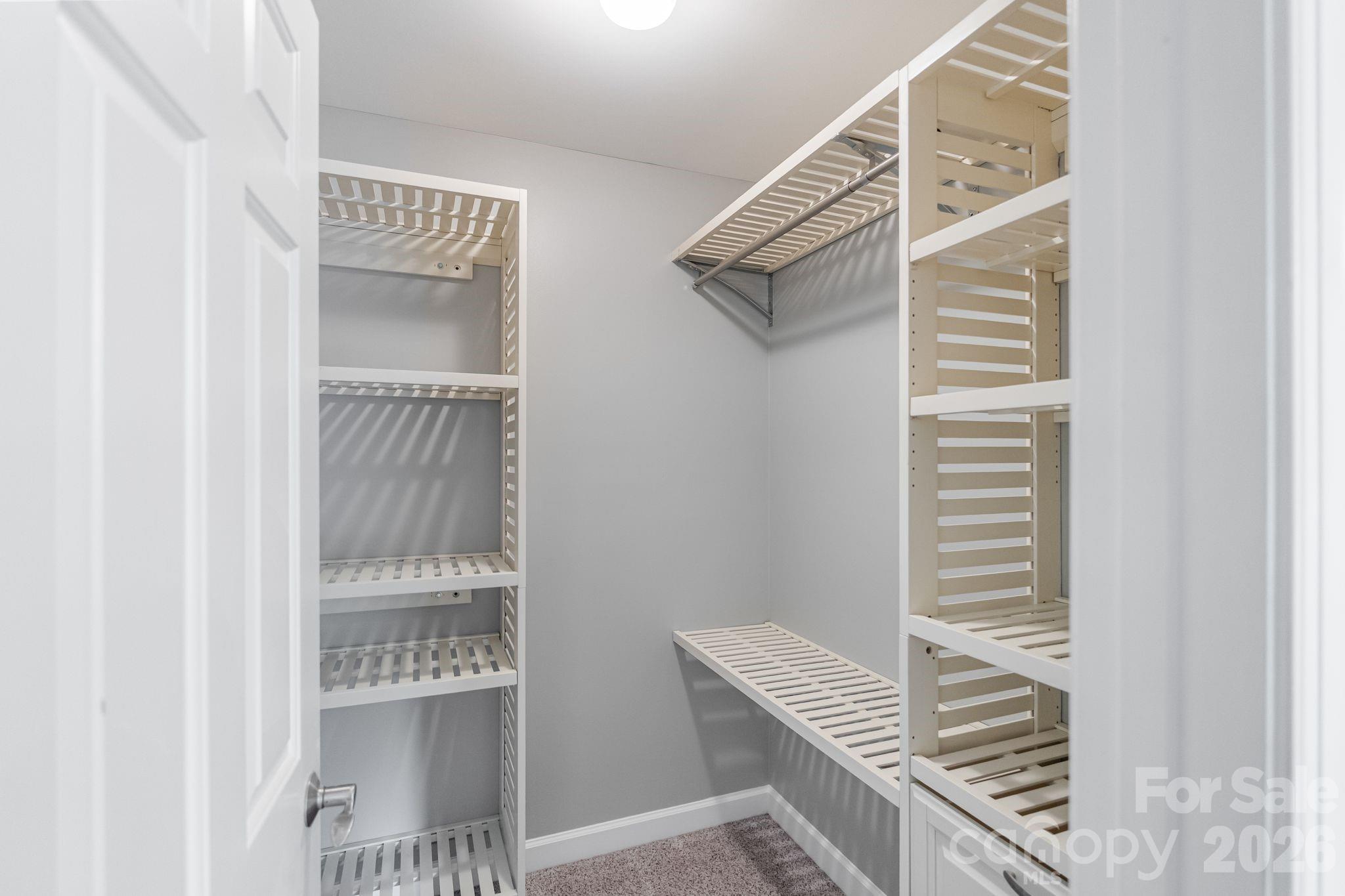 182 Broadview Circle