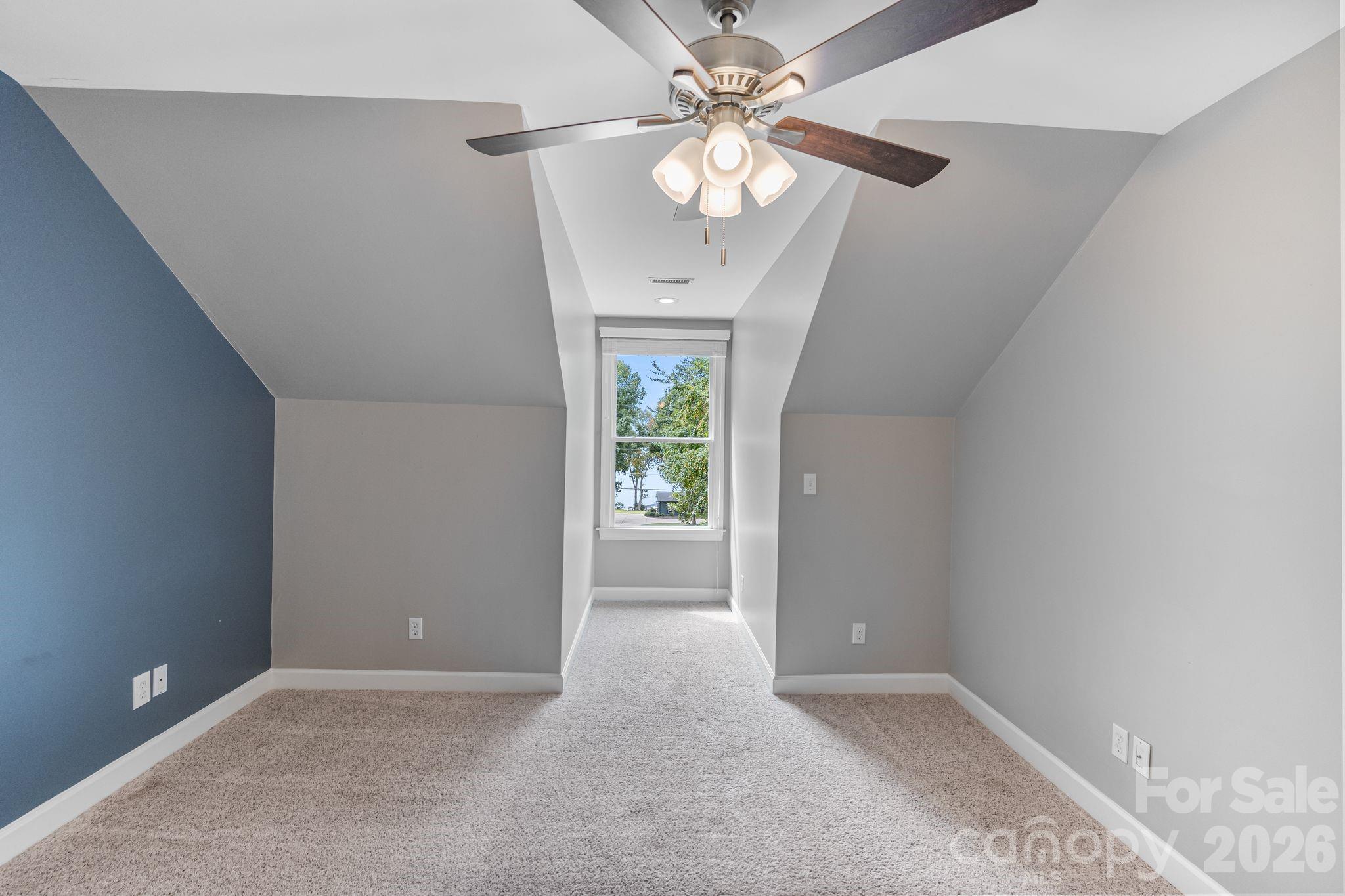182 Broadview Circle