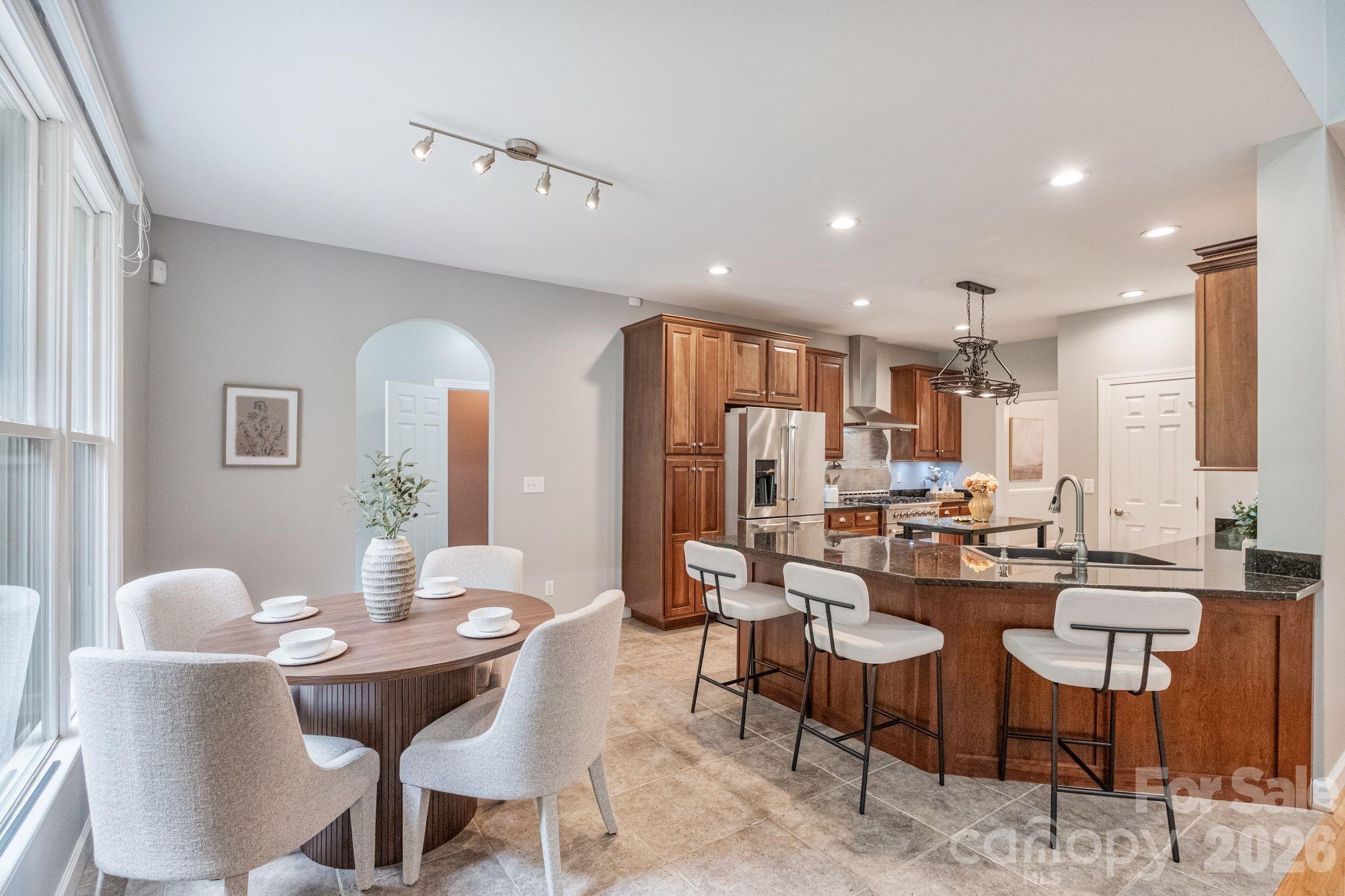 182 Broadview Circle