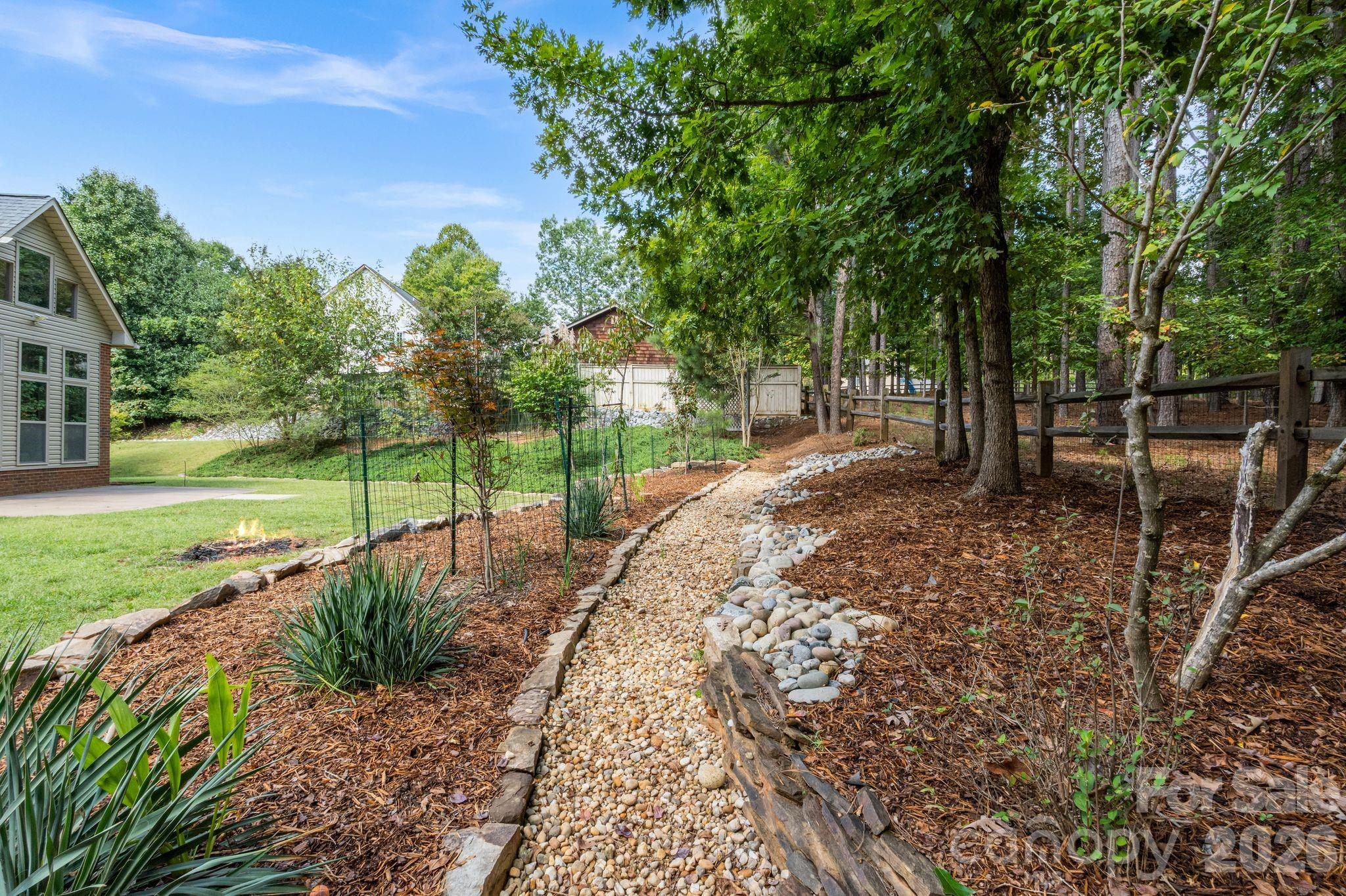 182 Broadview Circle