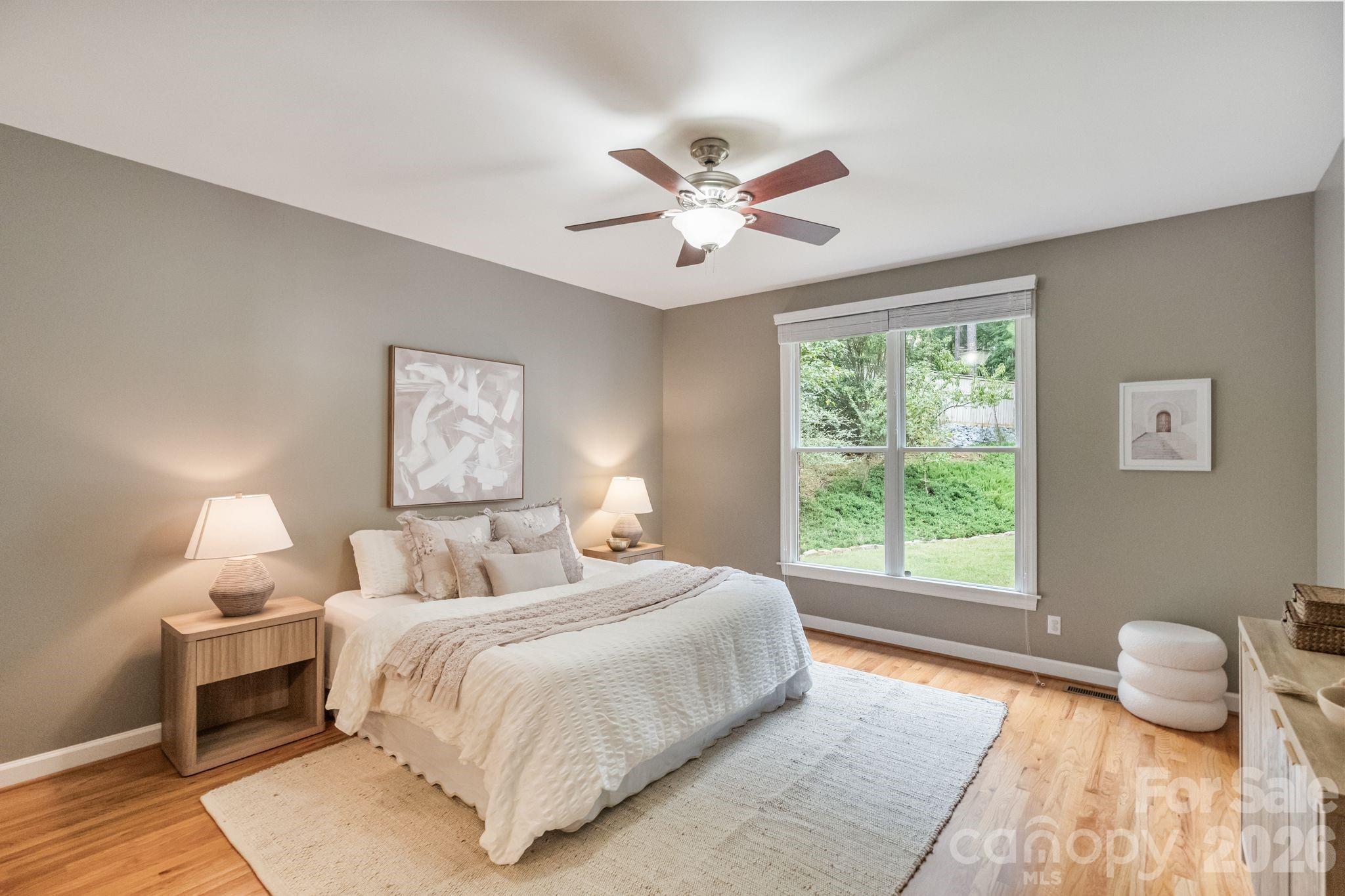 182 Broadview Circle