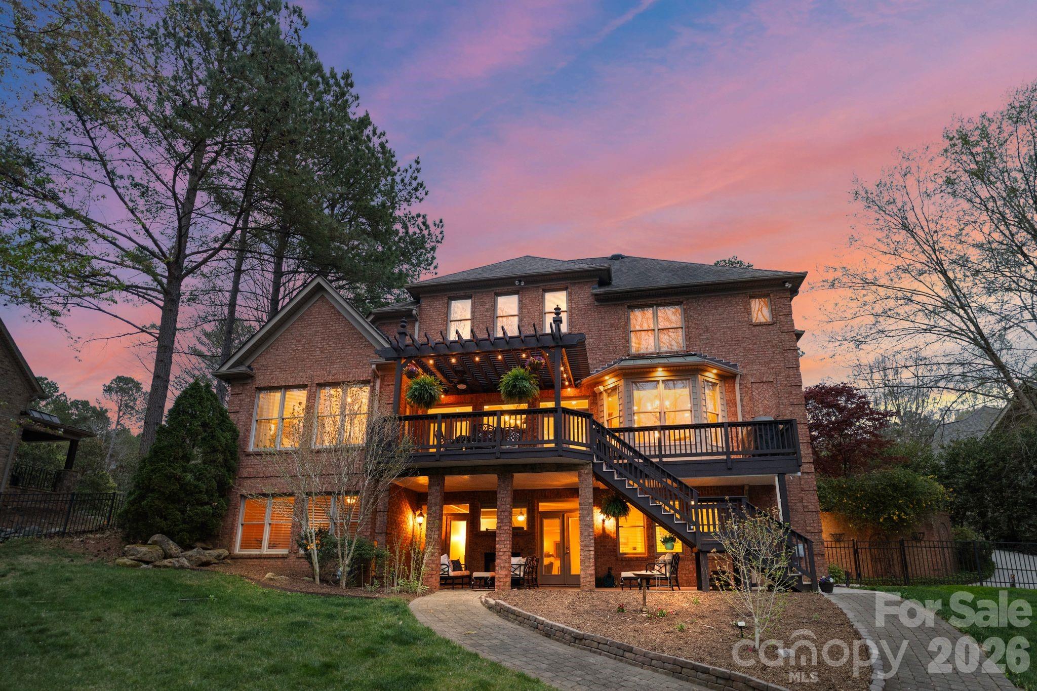 8915 Linden Grove Court
