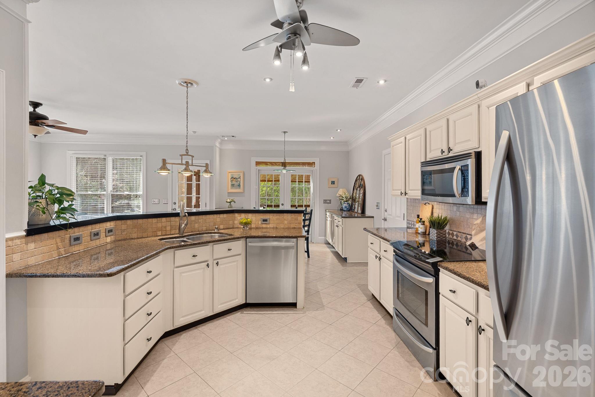 115 Pine Cliff Lane