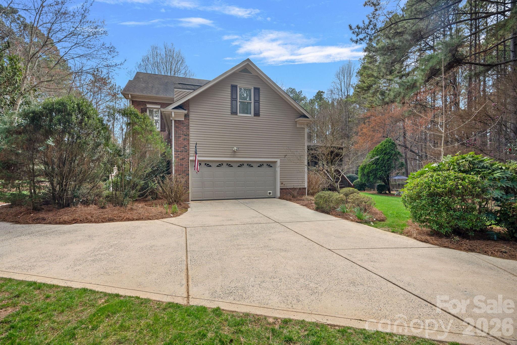 115 Pine Cliff Lane
