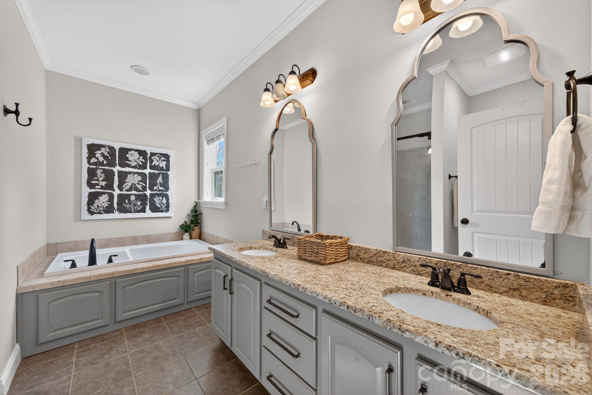 8428 Island Point Road