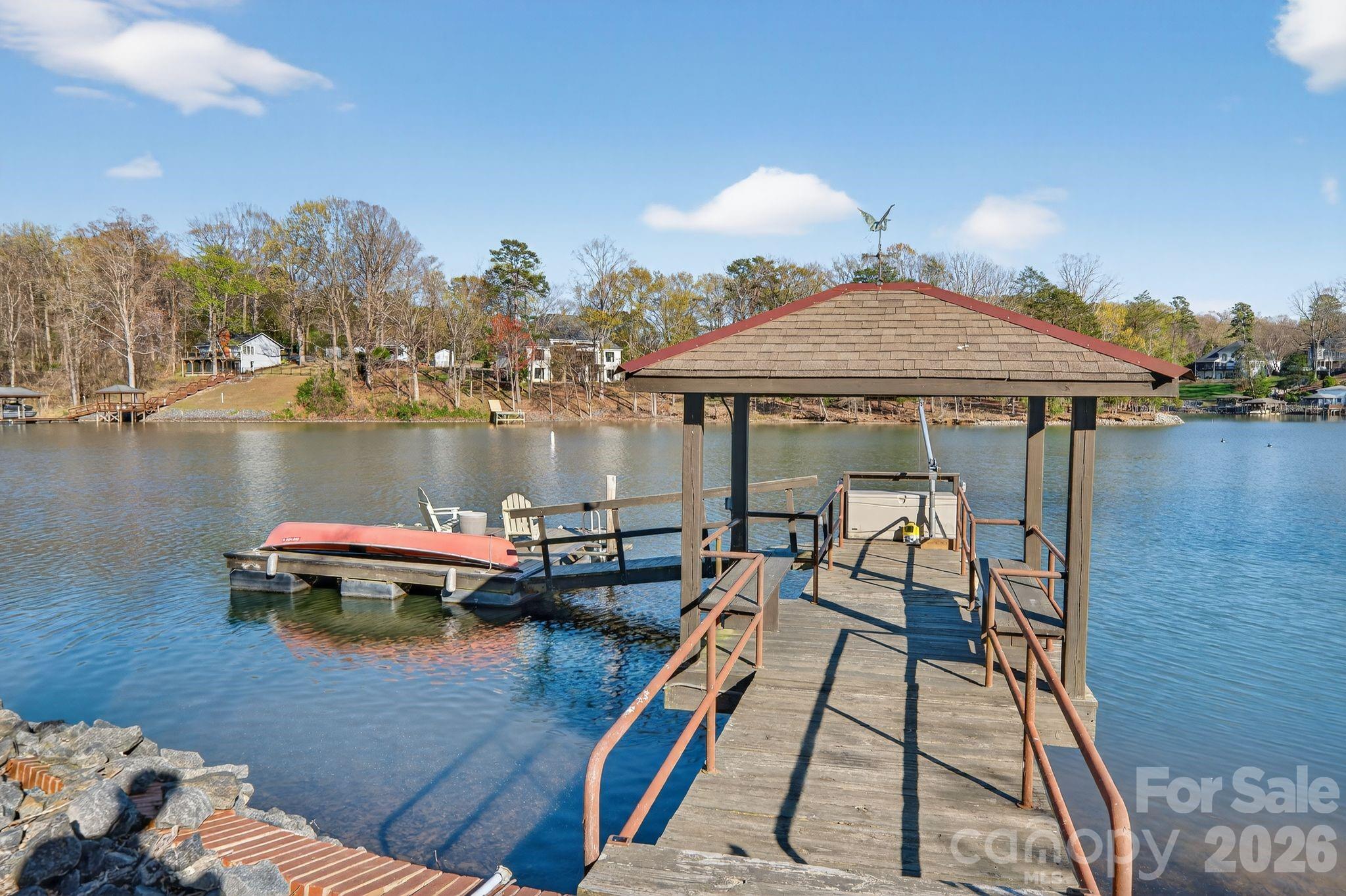 8428 Island Point Road