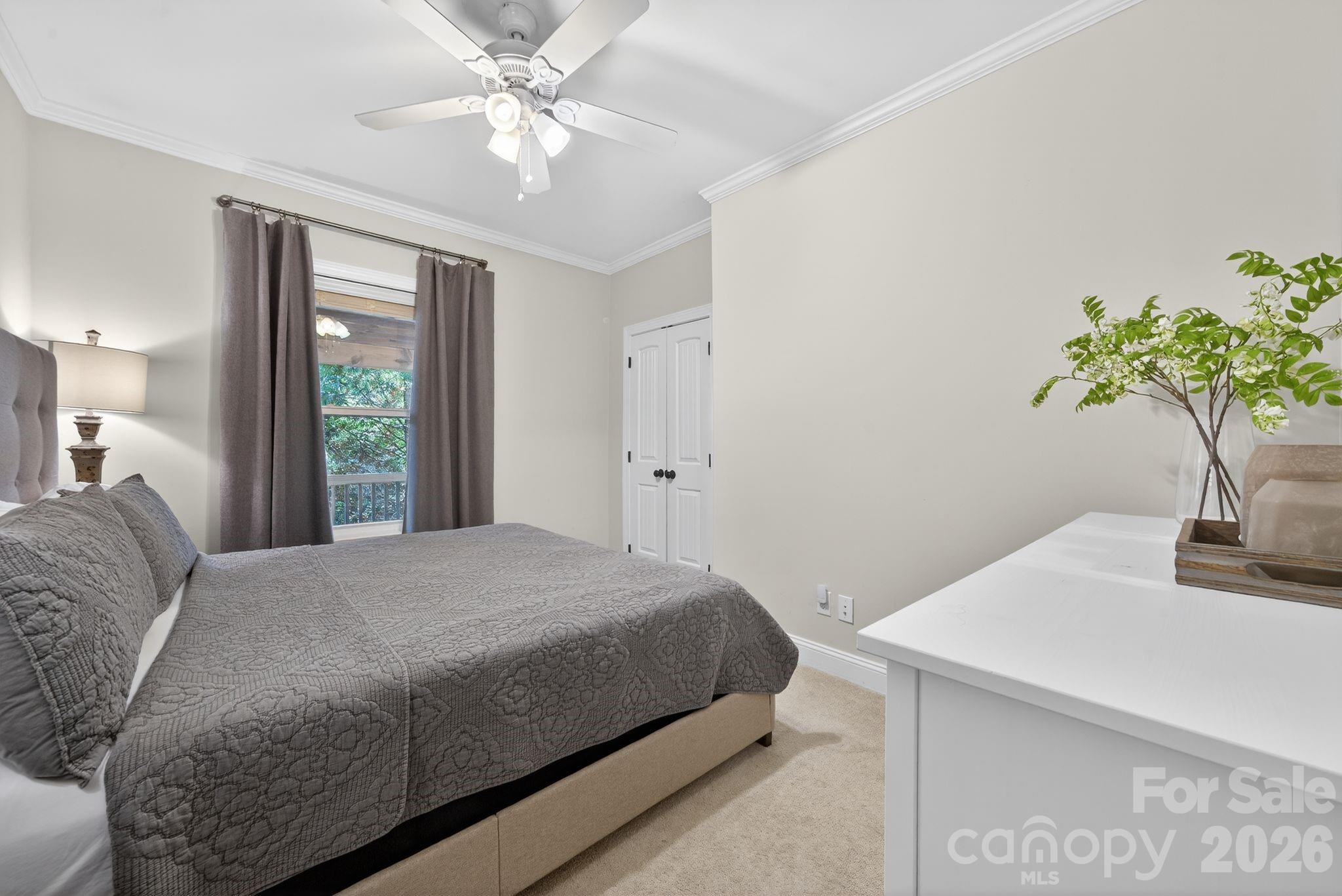 8428 Island Point Road