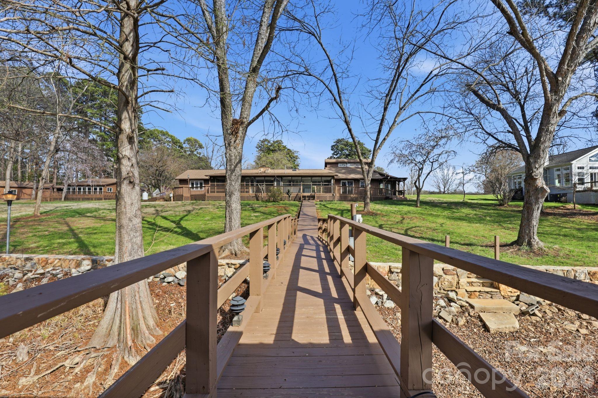 236 Apache Road