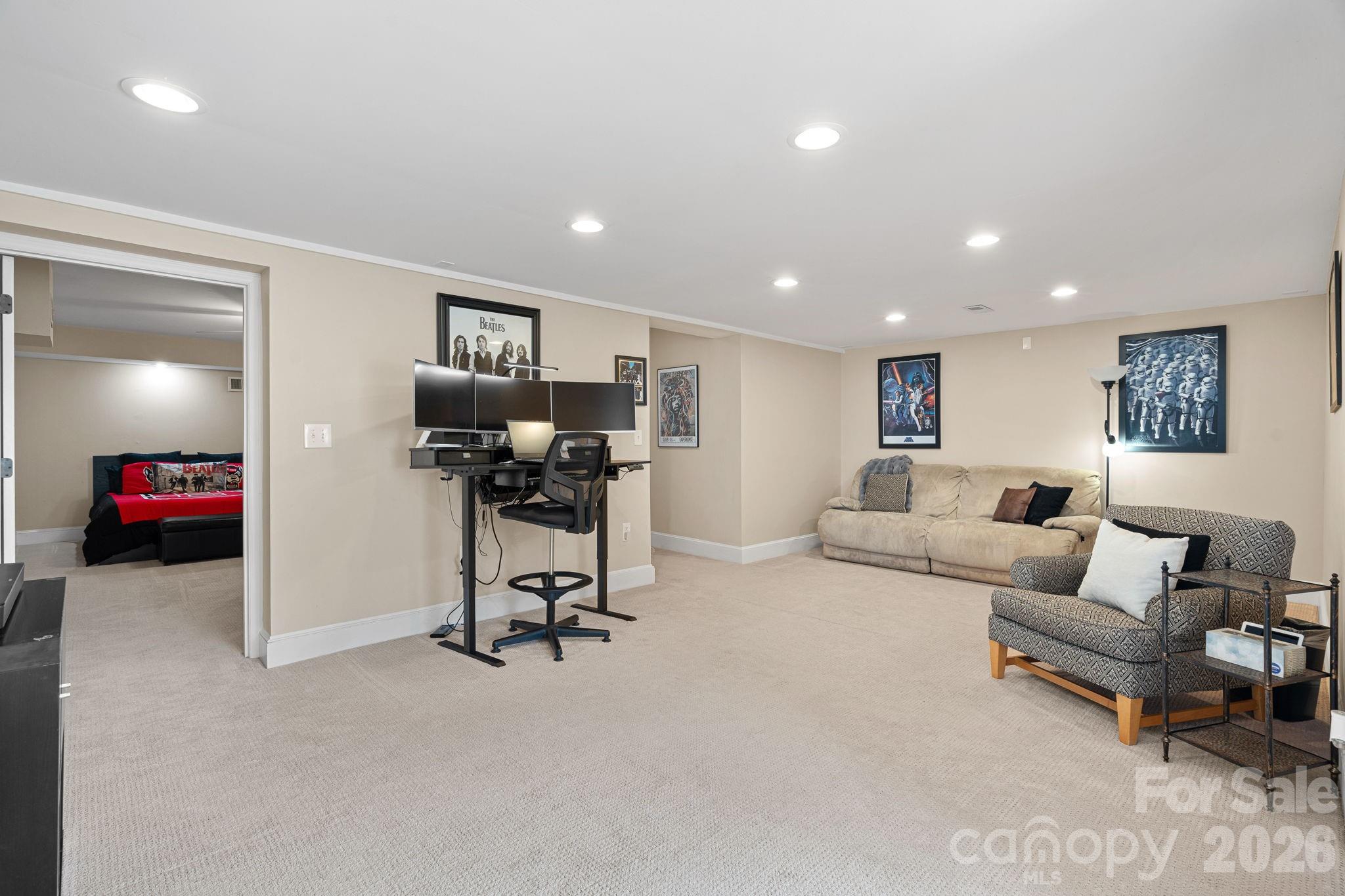 134 Lawrence Tee Lane