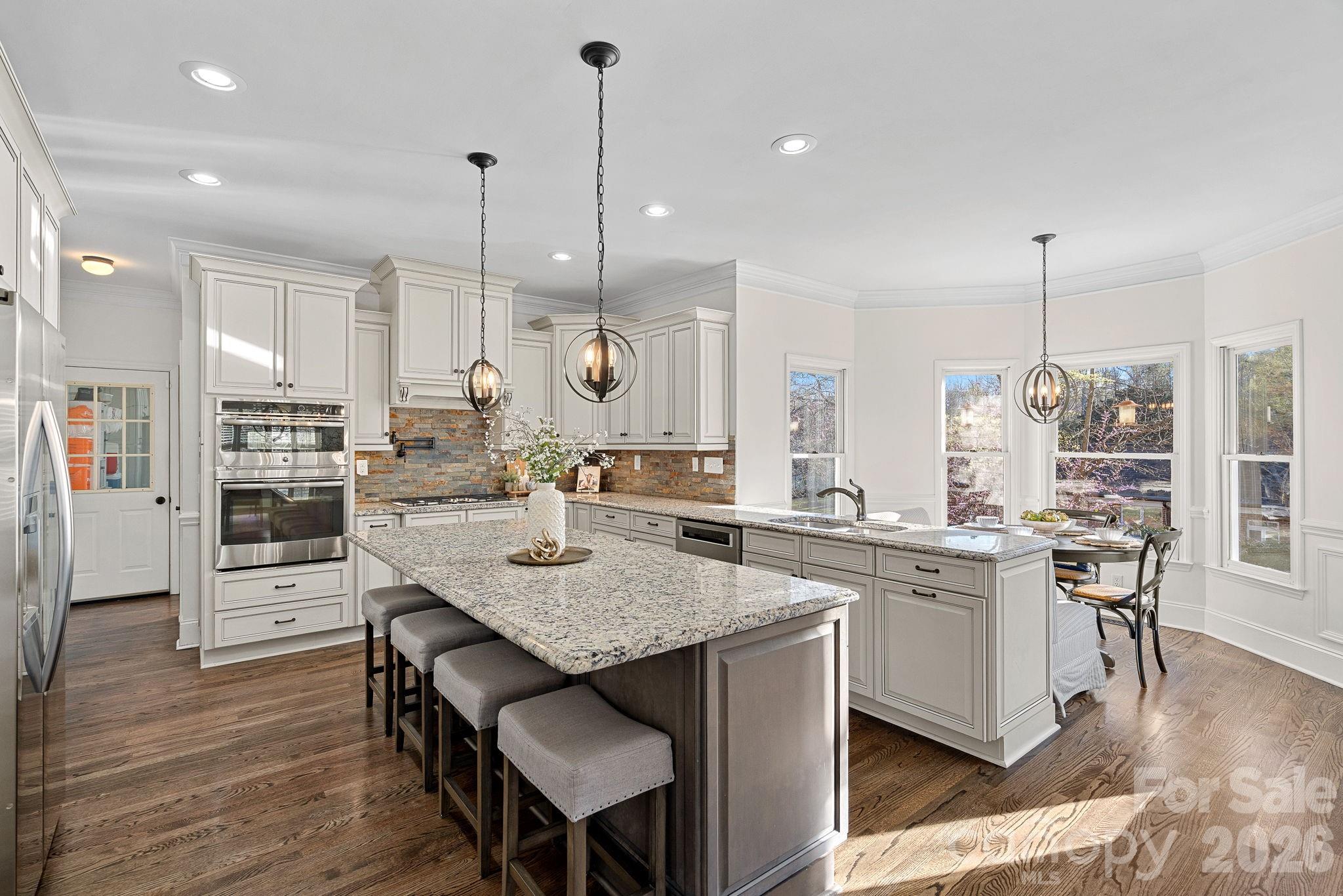 134 Lawrence Tee Lane