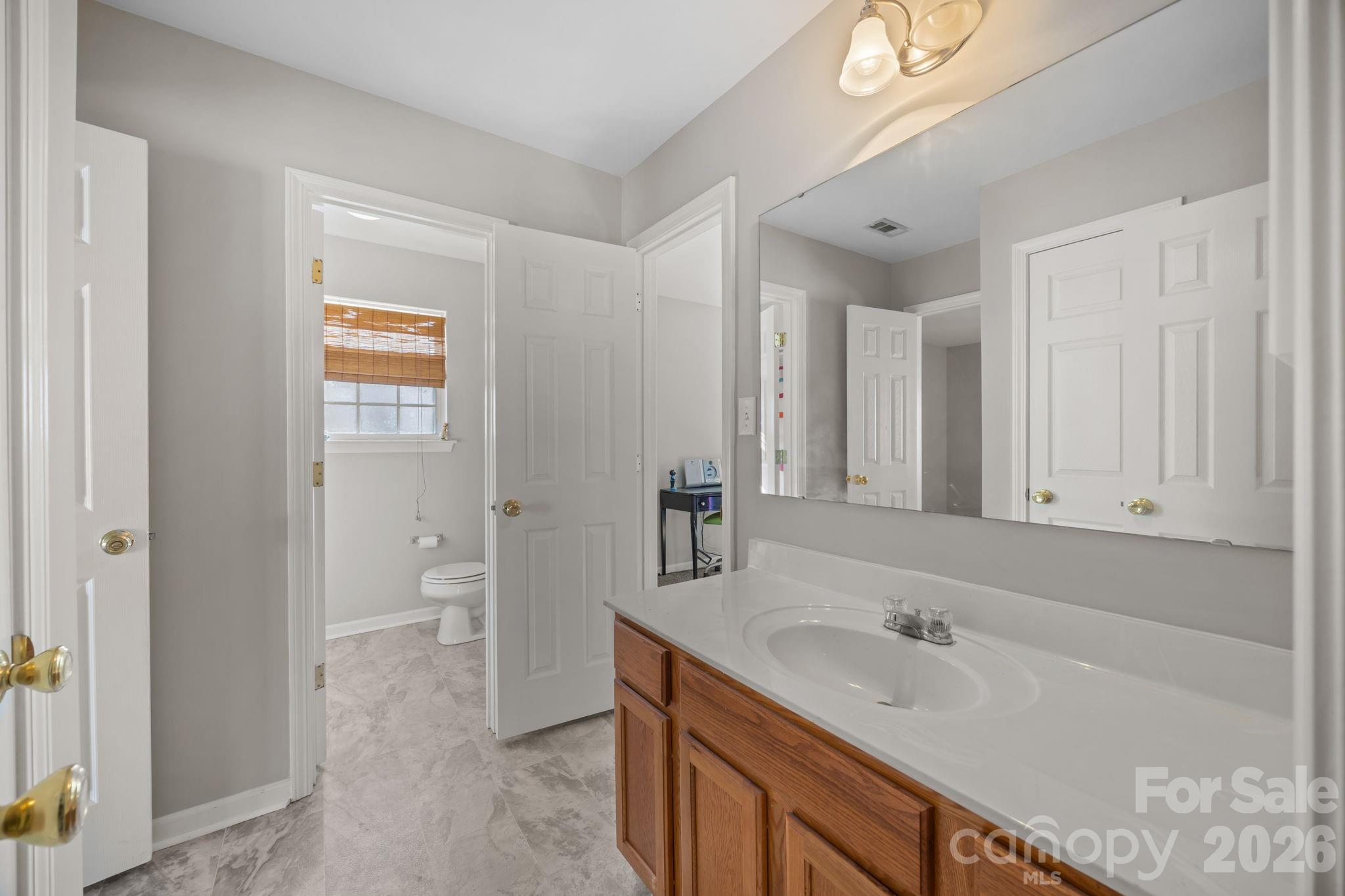 124 Wedge View Way