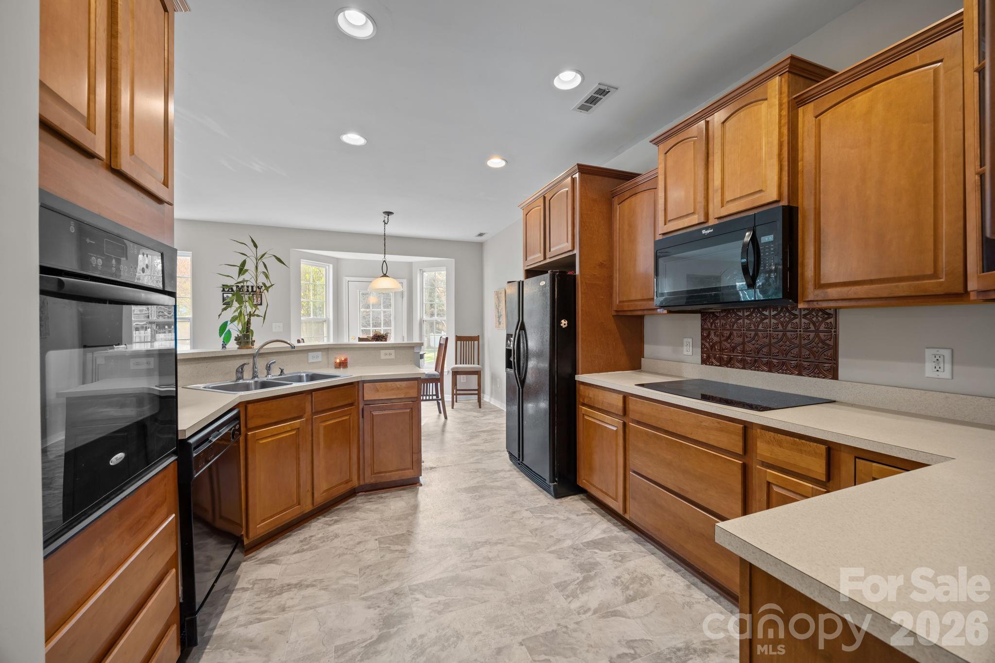124 Wedge View Way