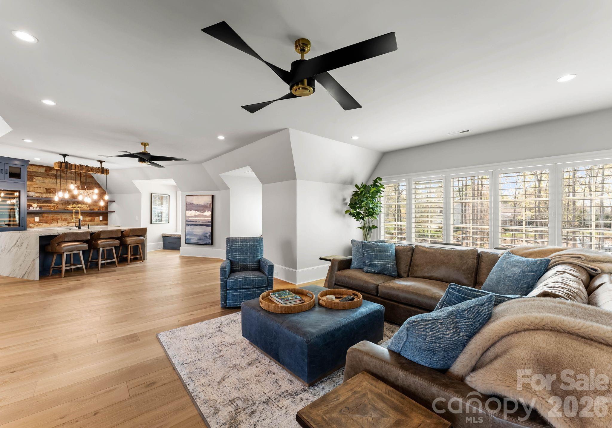 20221 Regatta Island Drive