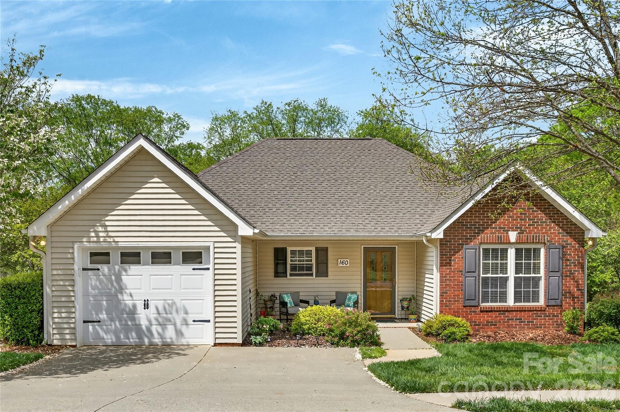 160 Oak Village Parkway