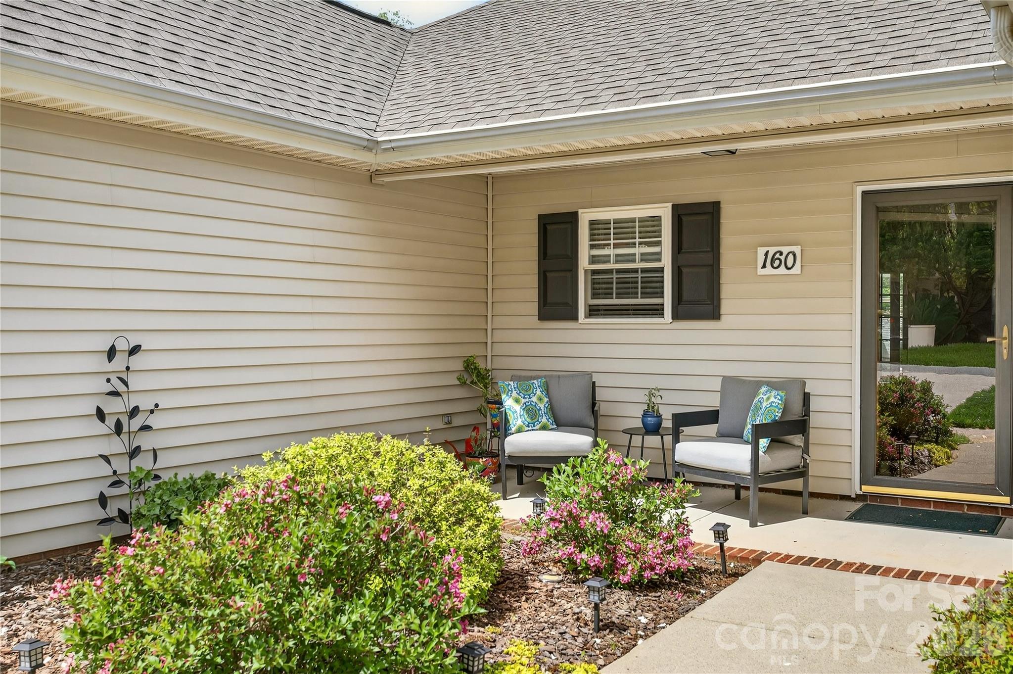 160 Oak Village Parkway