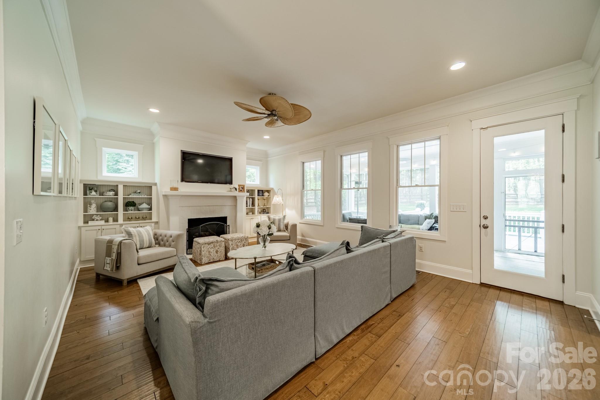 215 Freshwater Lane