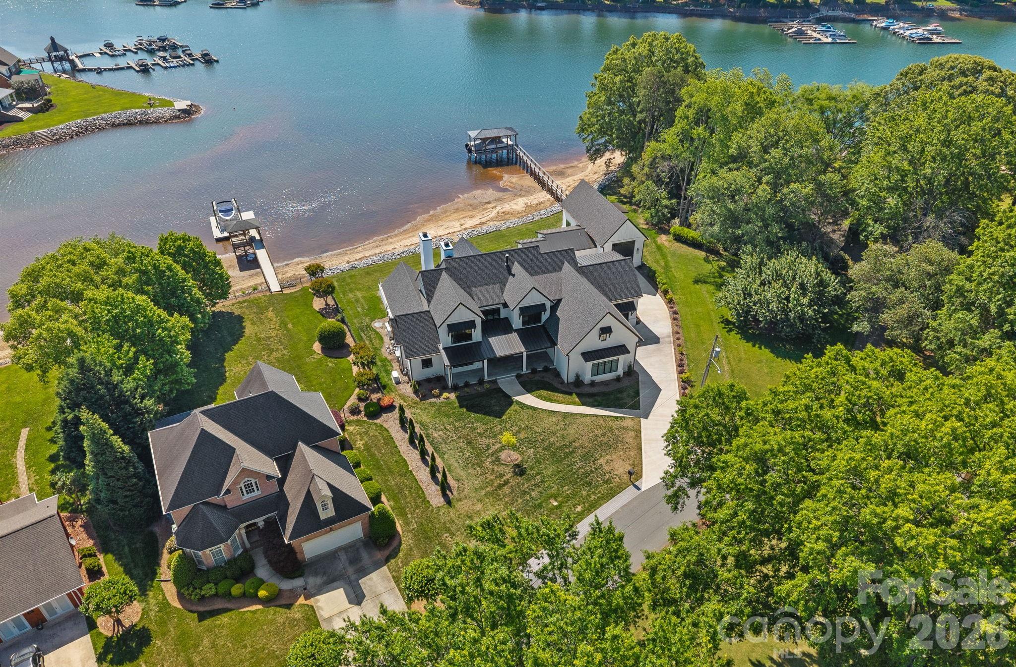 16906 Lake Shore Drive