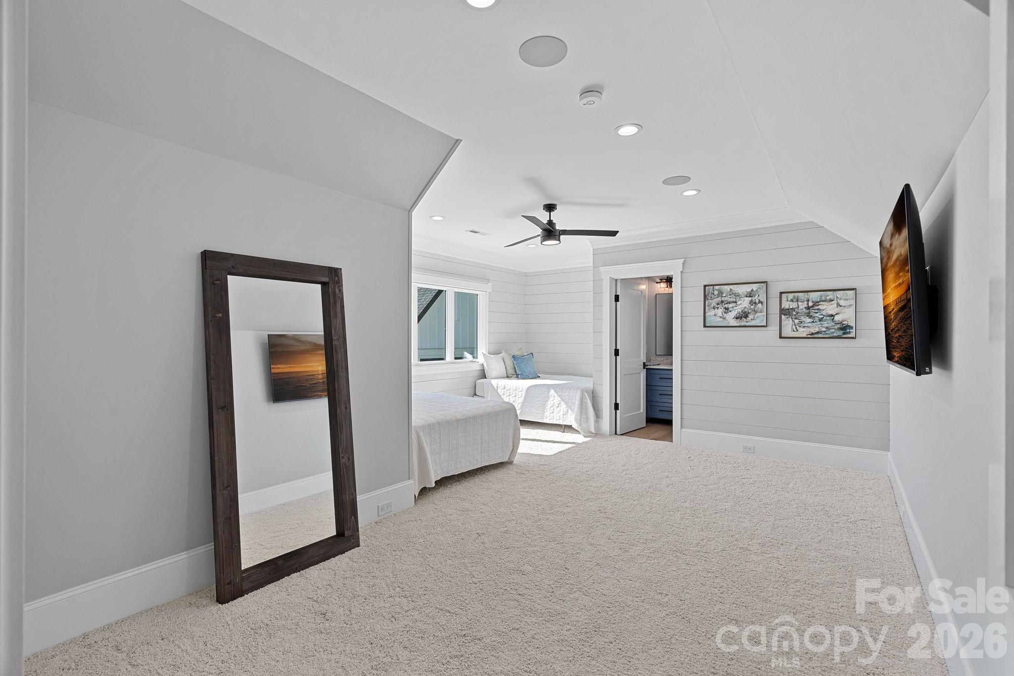 16906 Lake Shore Drive