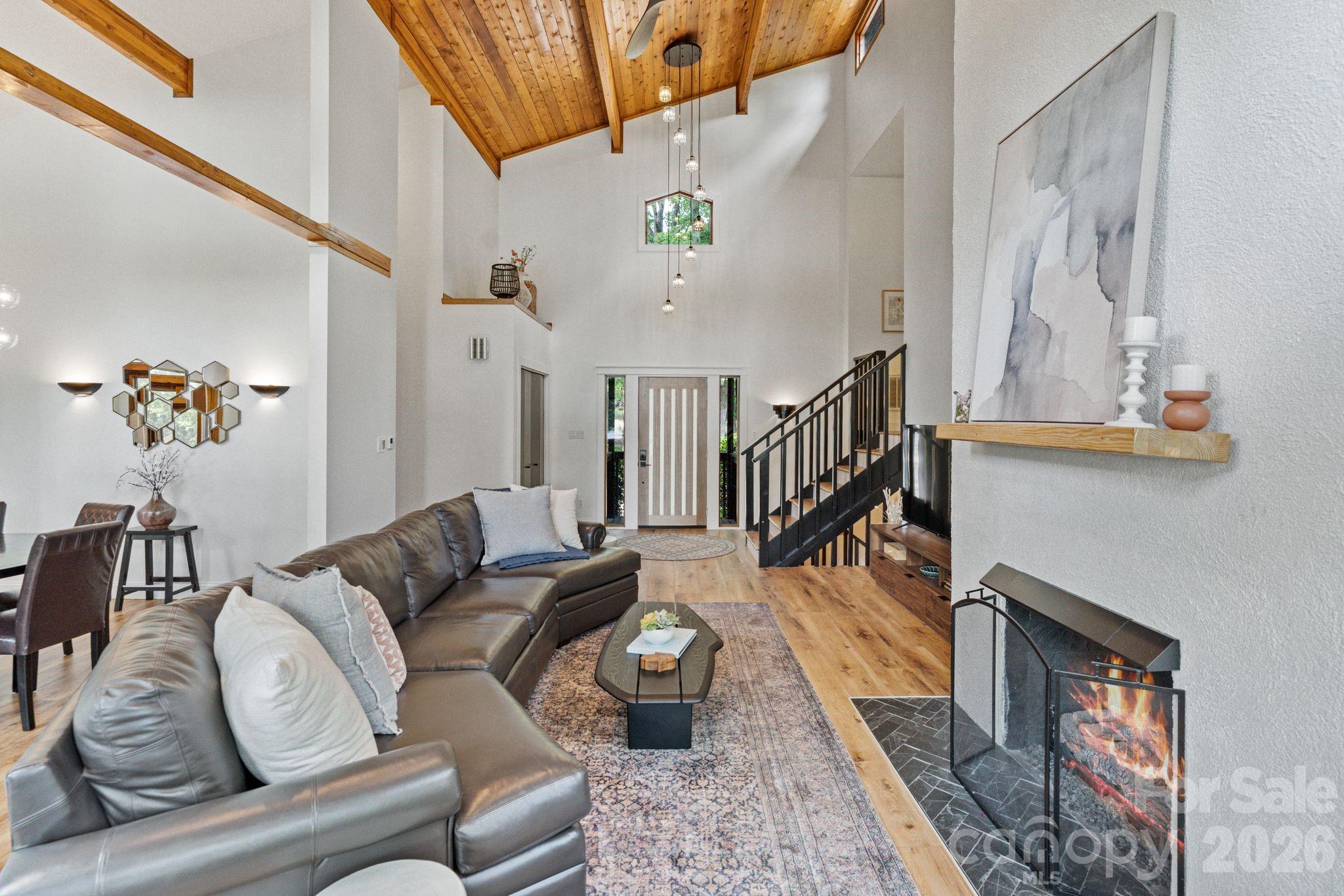 450 Greenbay Road