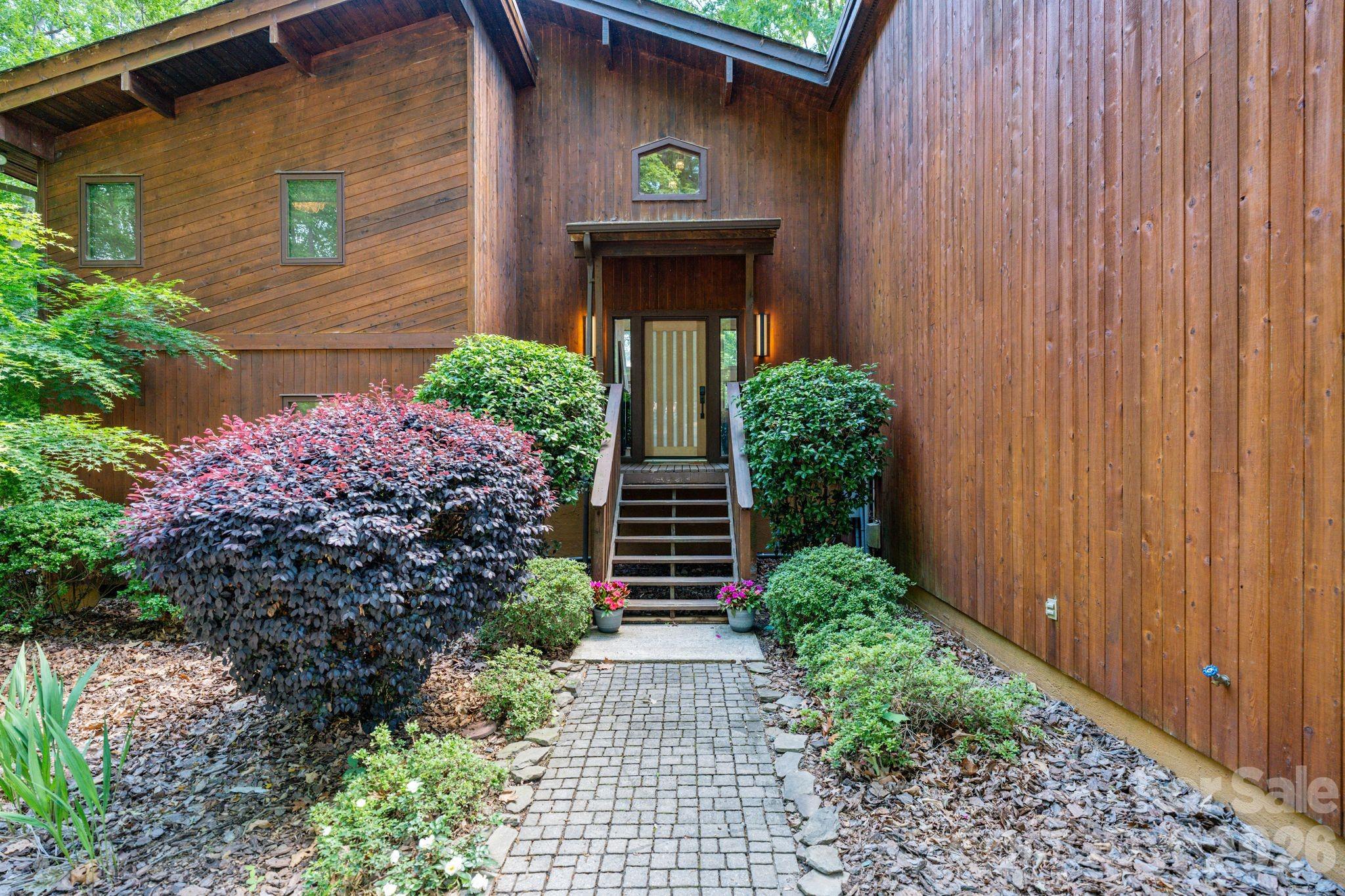 450 Greenbay Road