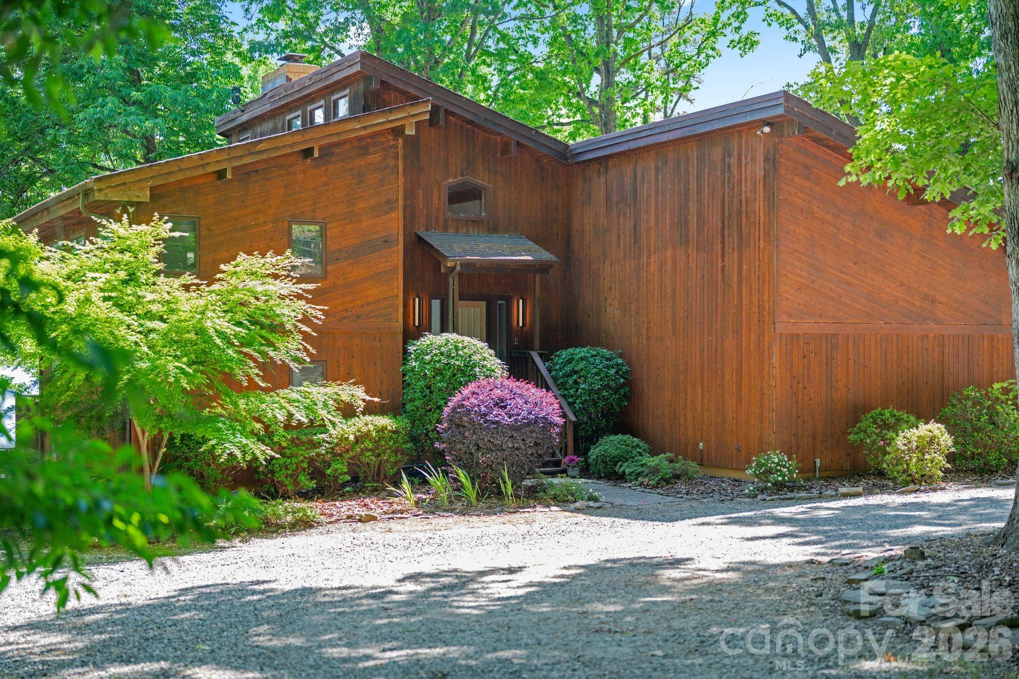 450 Greenbay Road