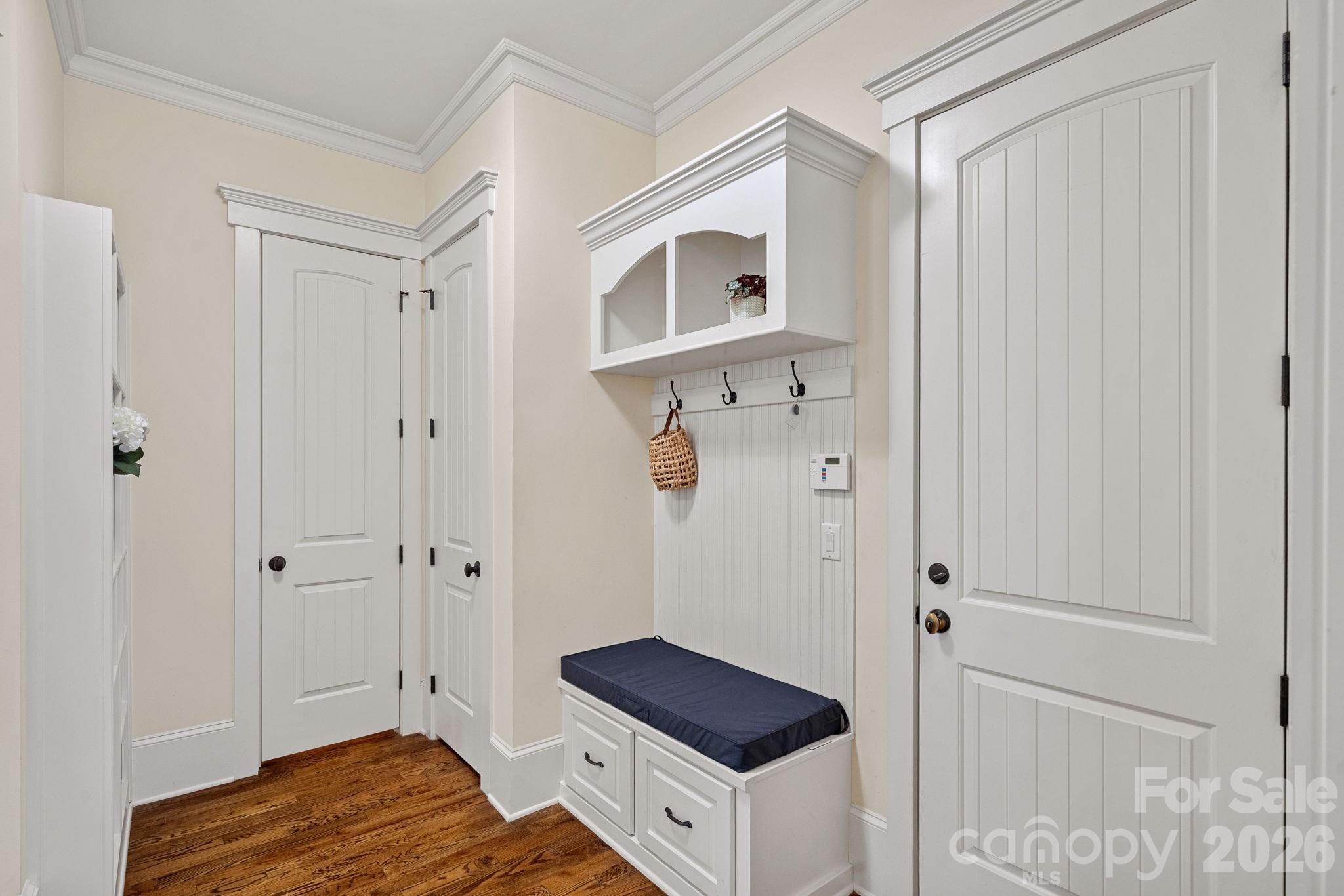 121 Willow Bend Court