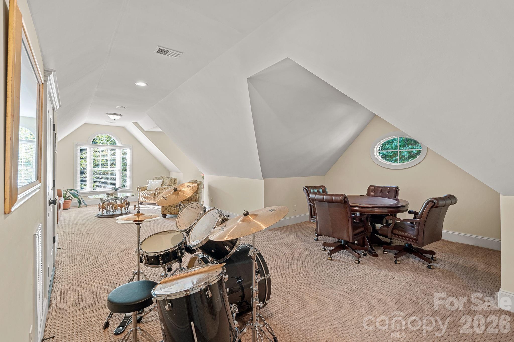 121 Willow Bend Court