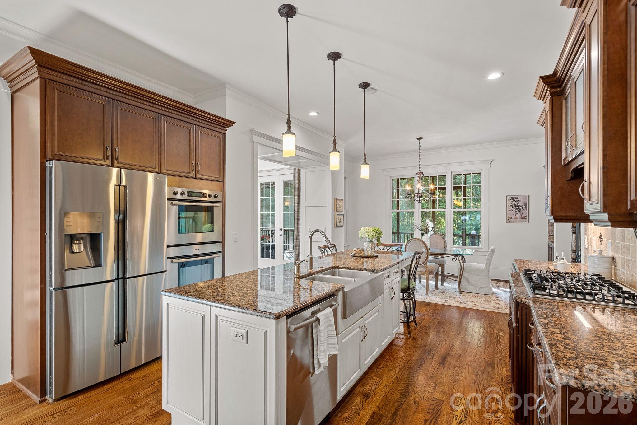 121 Willow Bend Court