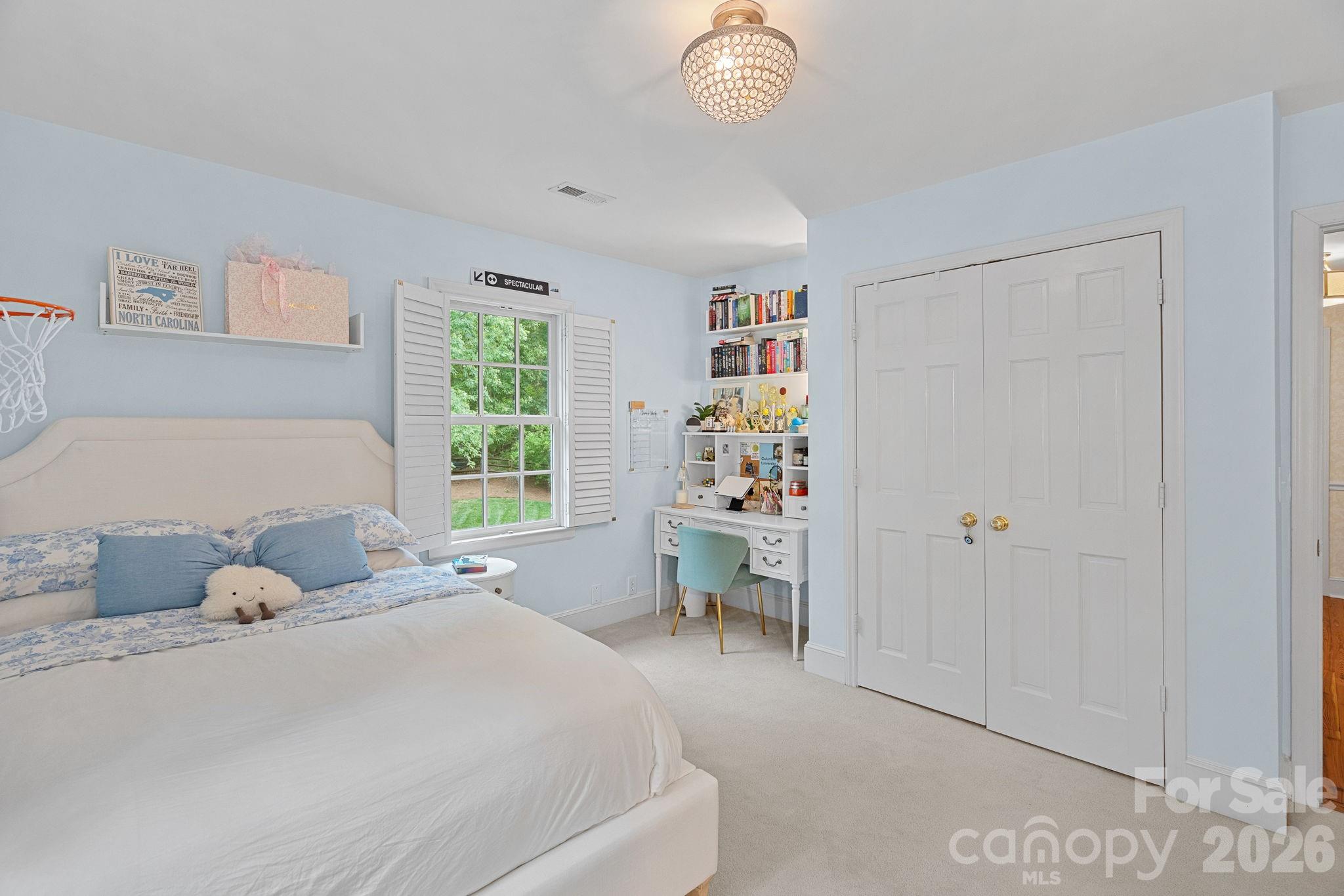 251 Ney Circle