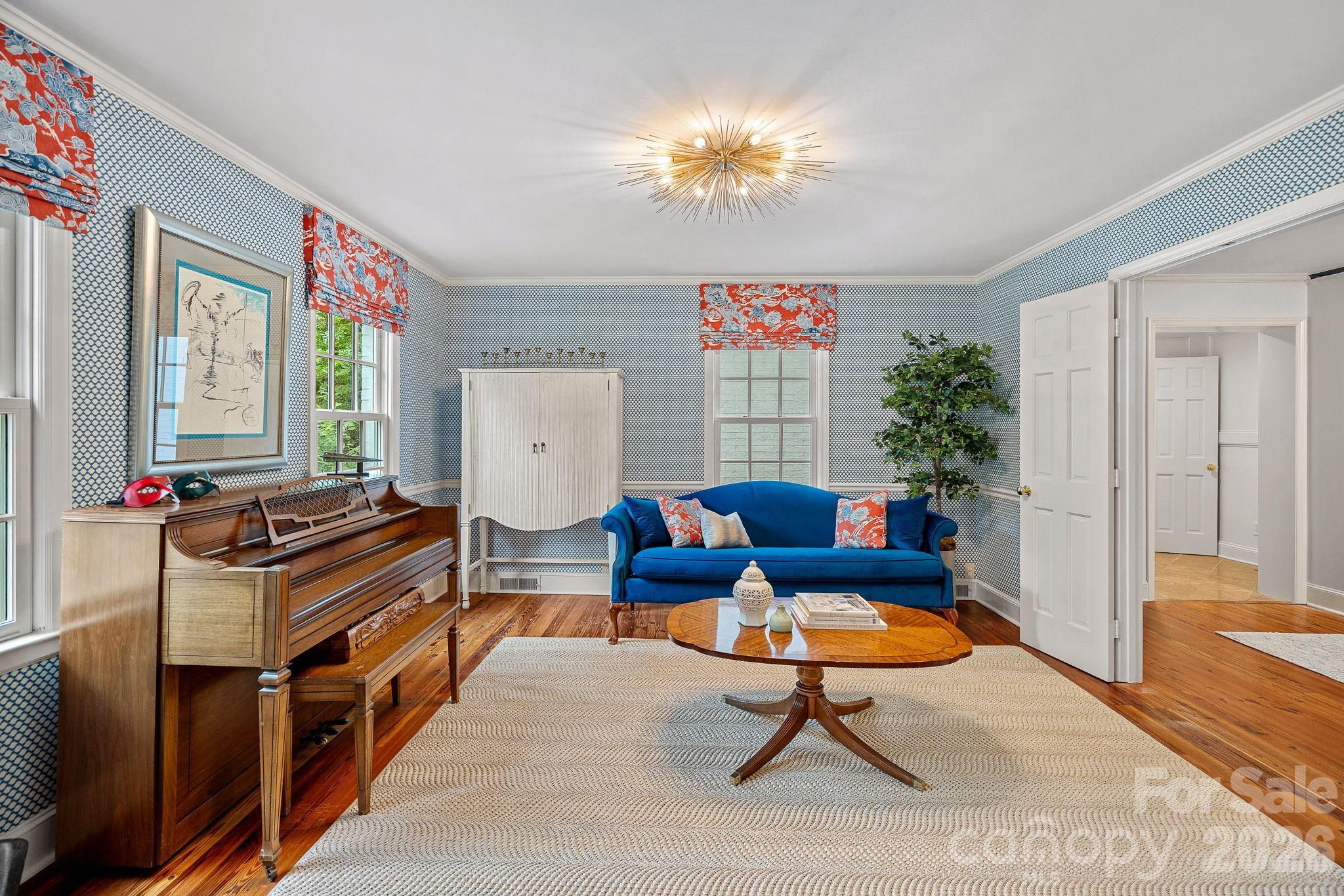 251 Ney Circle