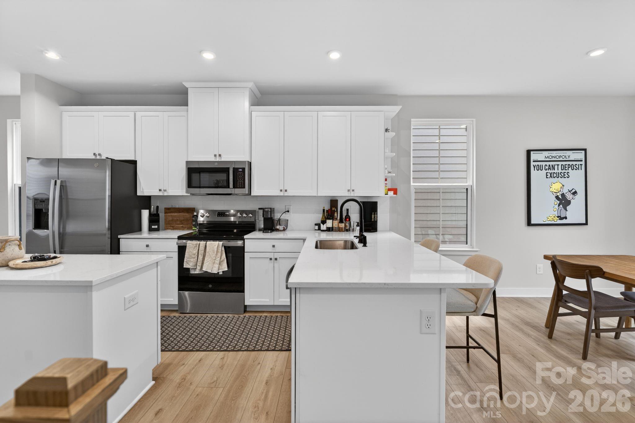 6019 Fonsac Lane Unit: 2007A