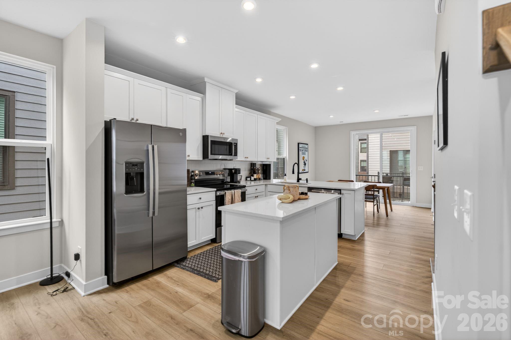 6019 Fonsac Lane Unit: 2007A