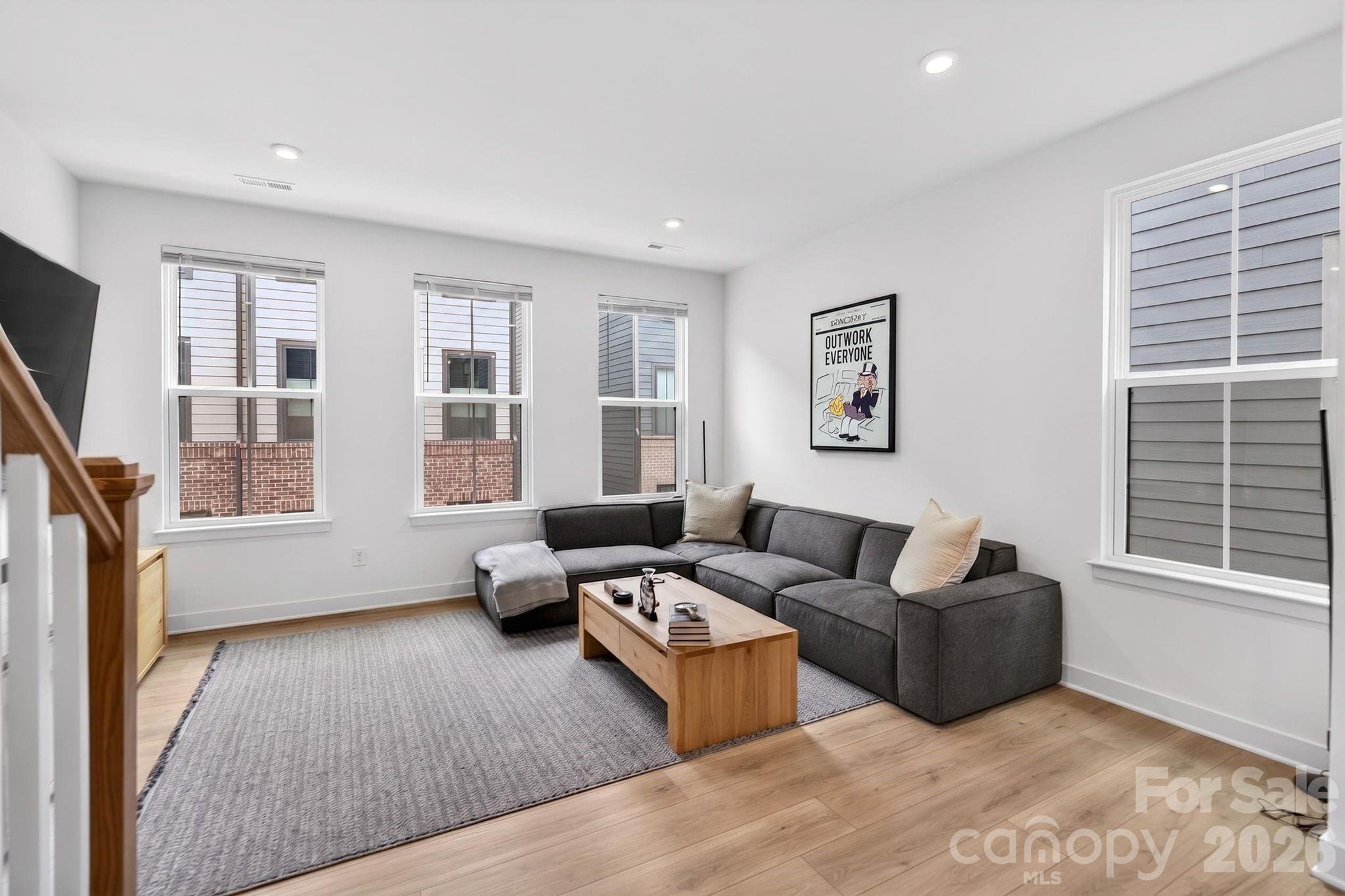 6019 Fonsac Lane Unit: 2007A