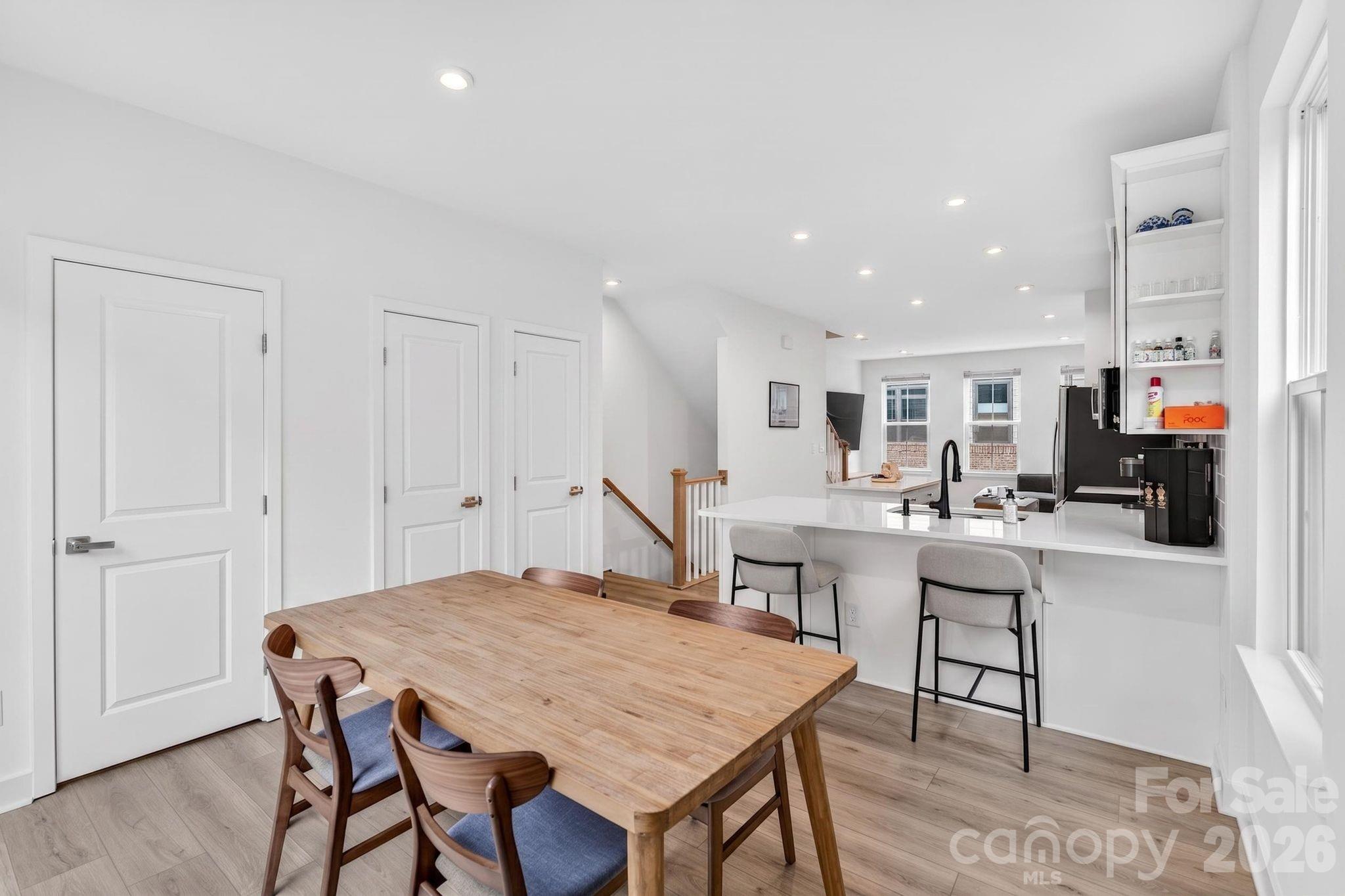 6019 Fonsac Lane Unit: 2007A