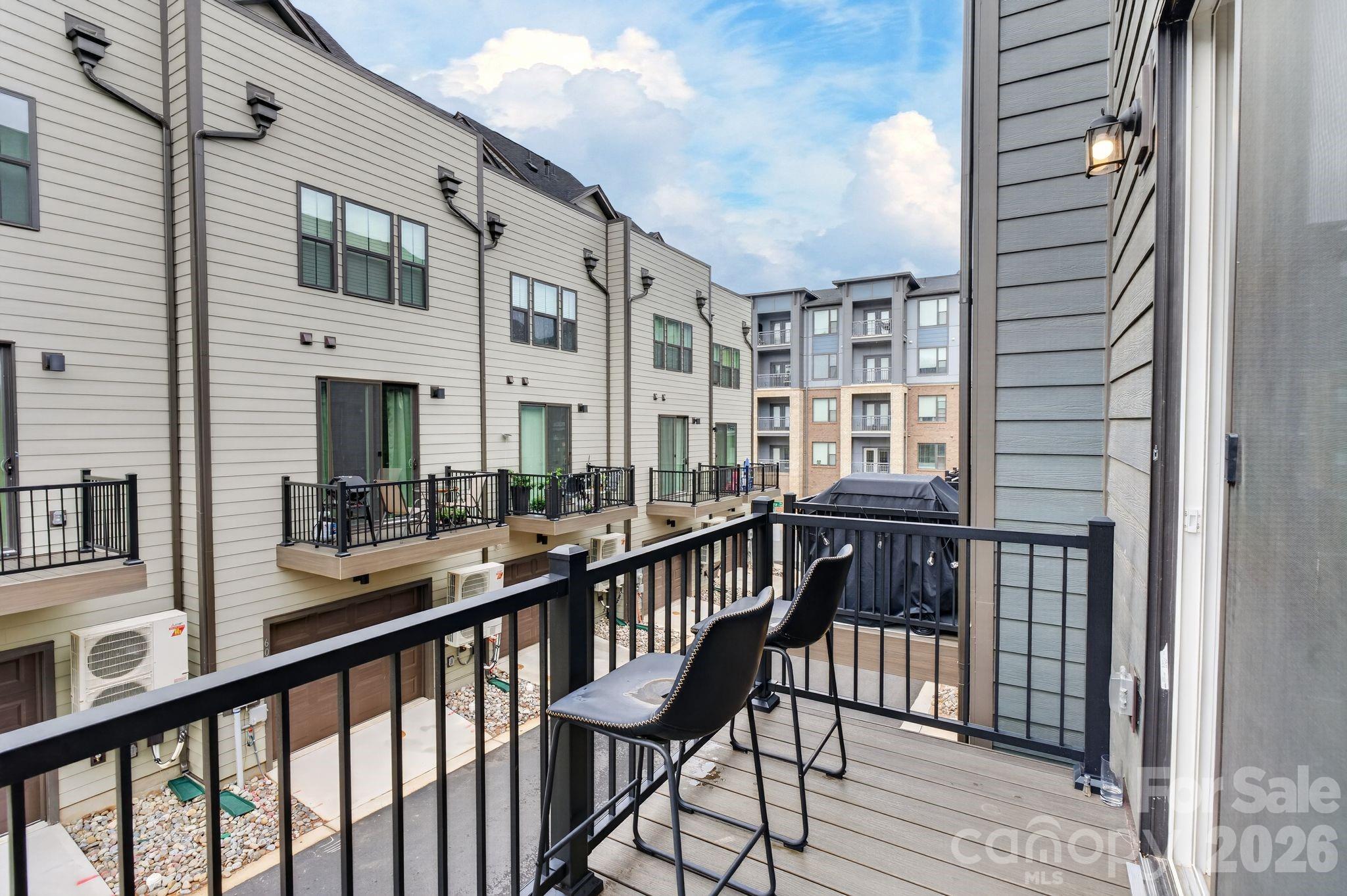 6019 Fonsac Lane Unit: 2007A