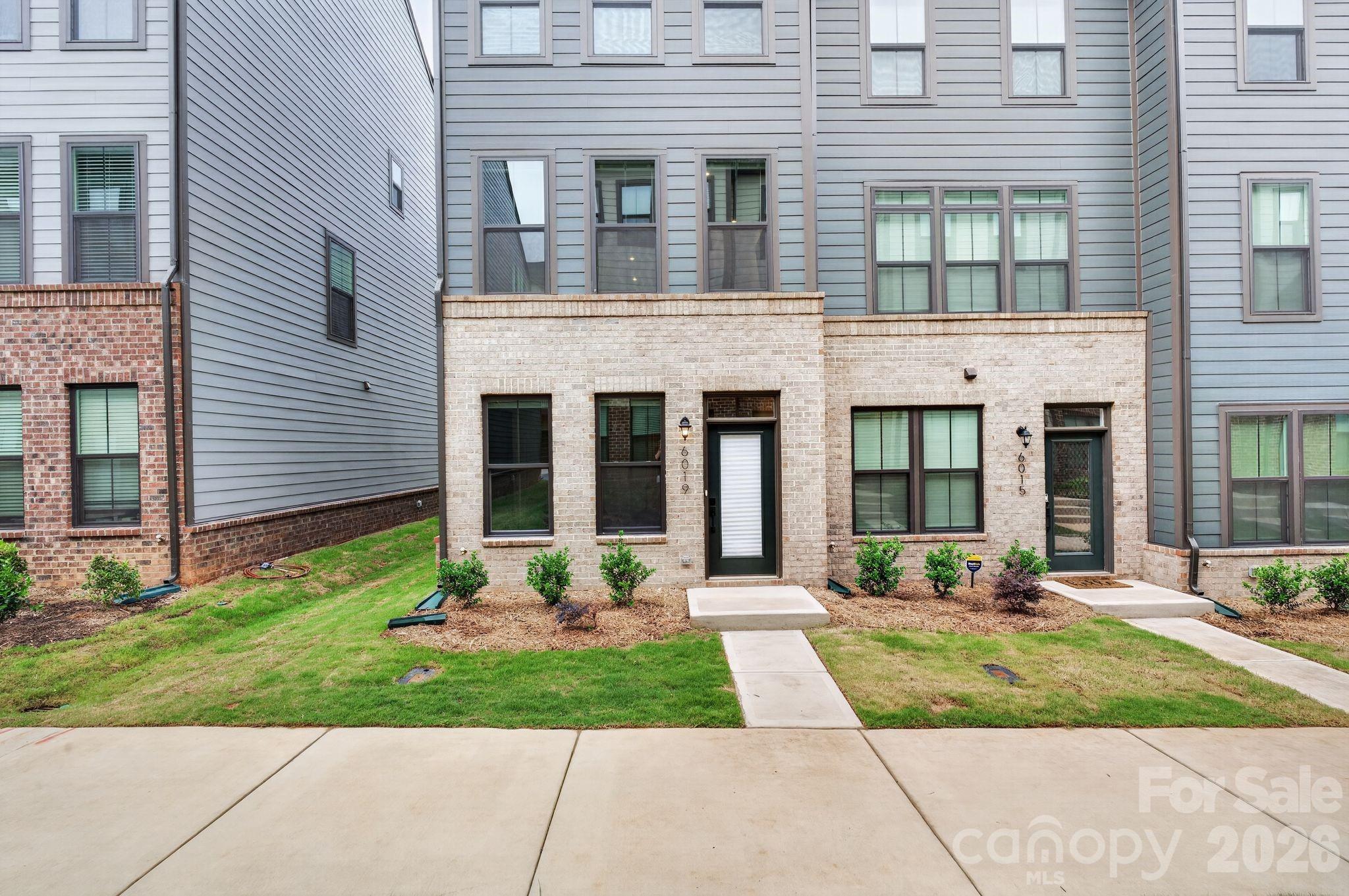 6019 Fonsac Lane Unit: 2007A